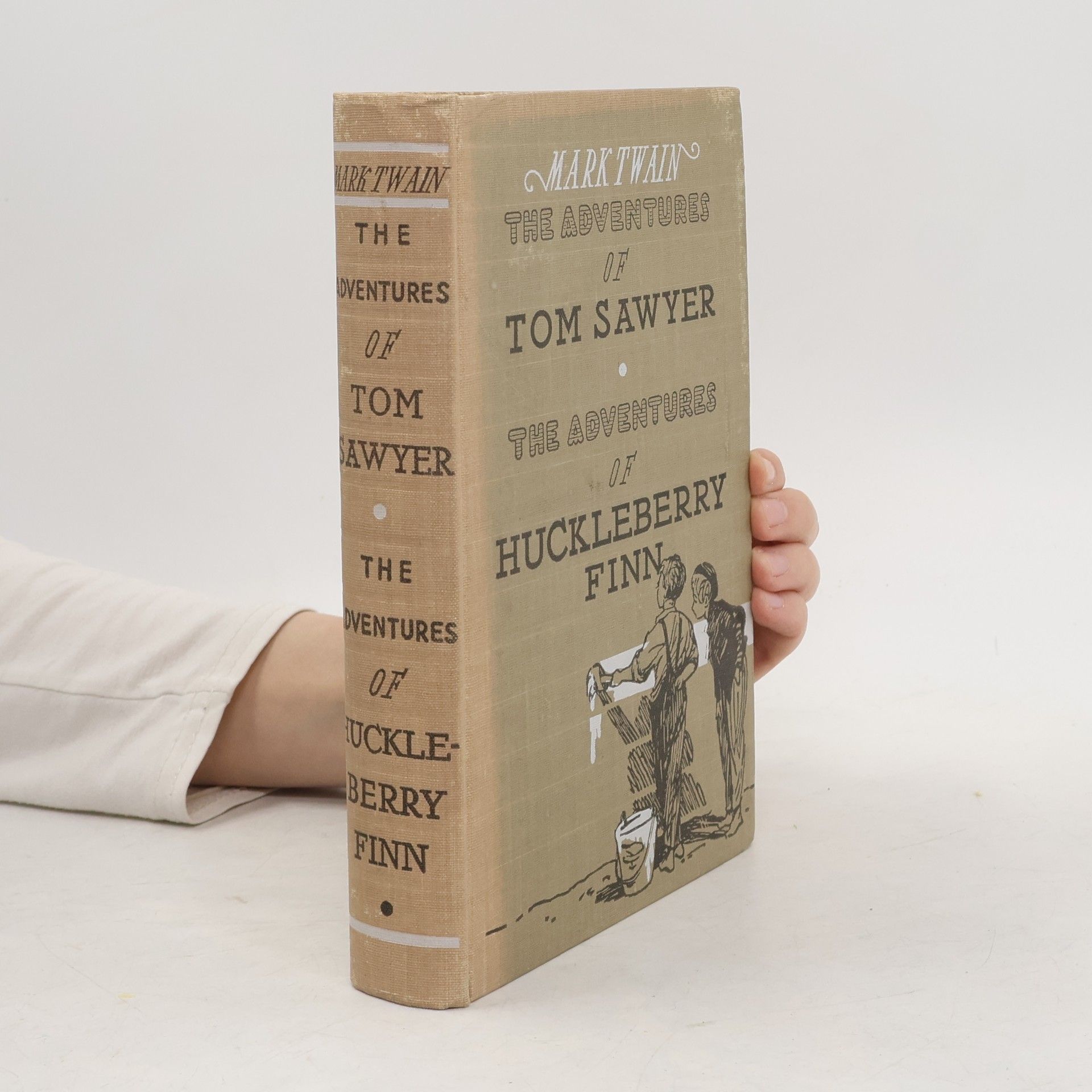 Mark Twain The Adventures of Tom Sawyer. The Adventures of Huckleberry Finn