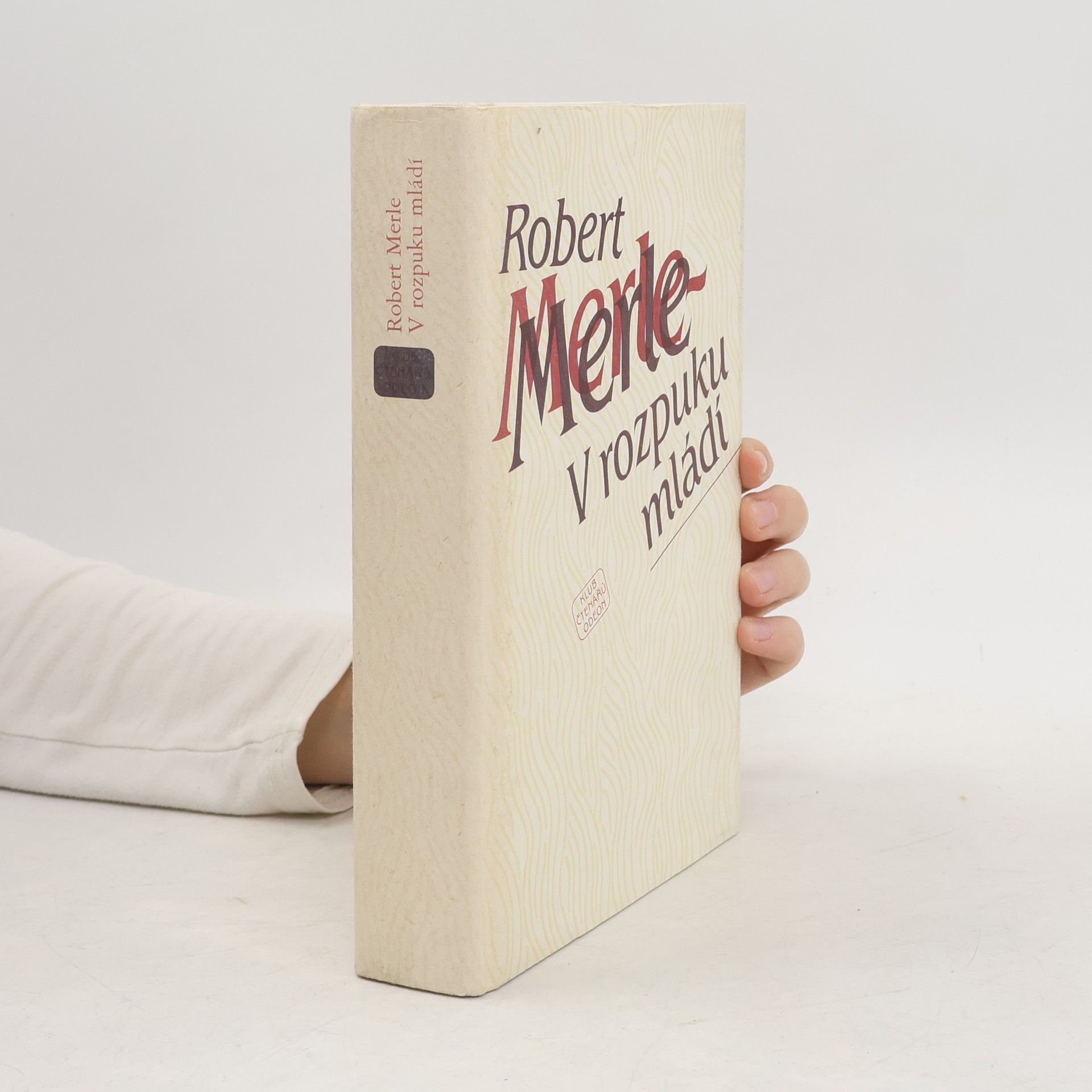 Robert Merle V rozpuku mládí