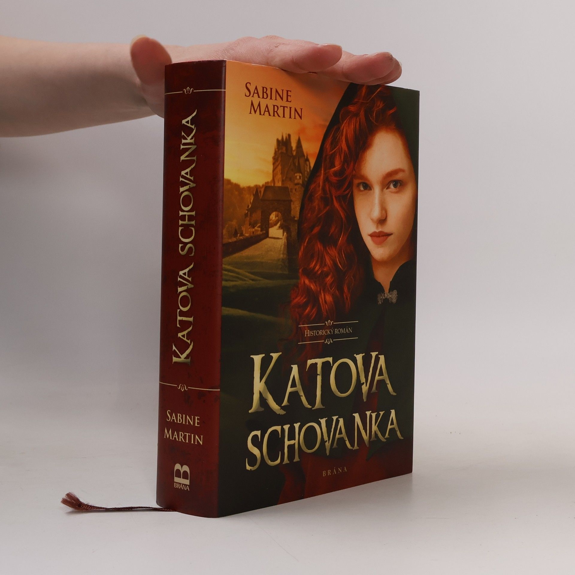 Sabine Martin Katova schovanka