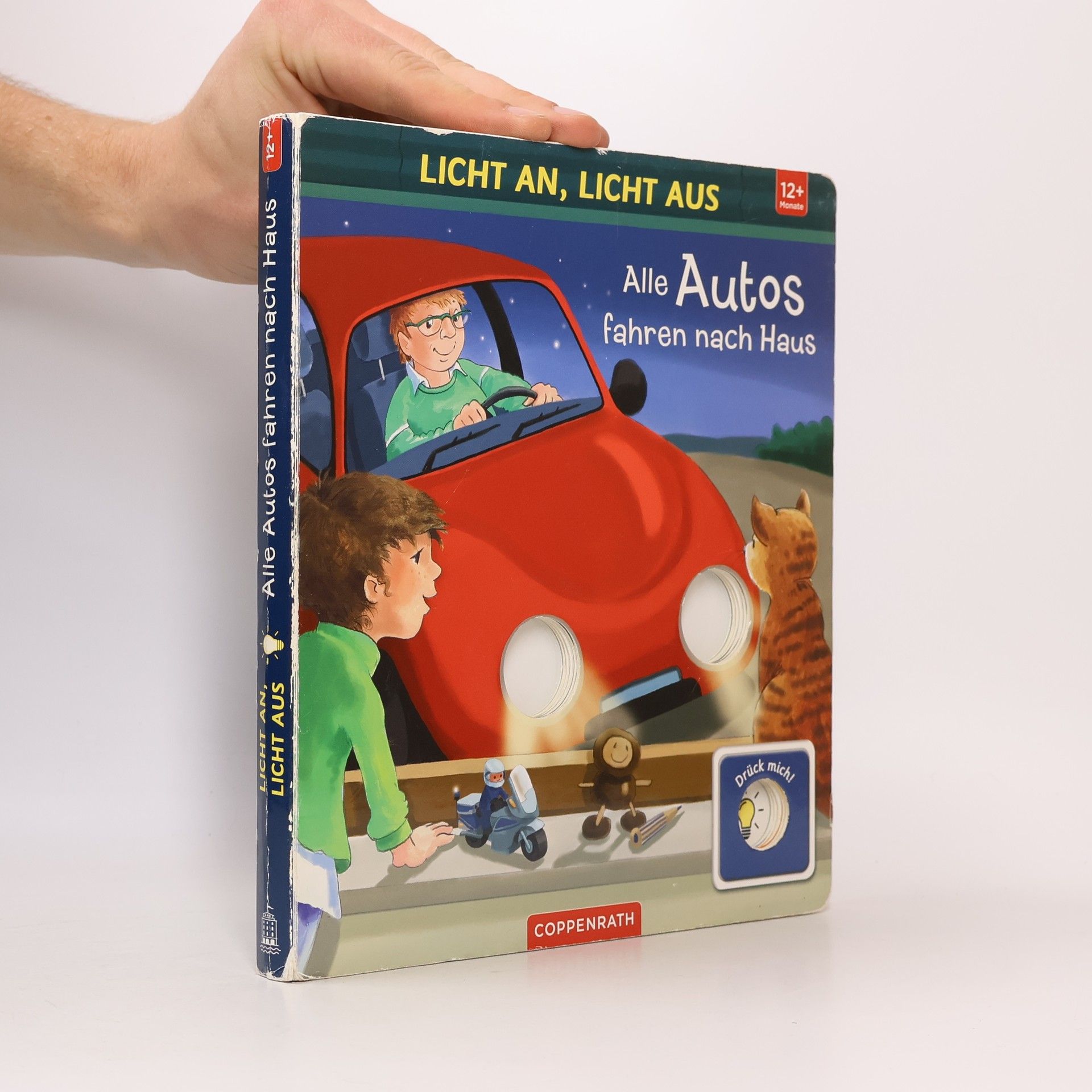 Dorothea Ackroyd Licht an, Licht aus - Alle Autos fahren nach Haus
