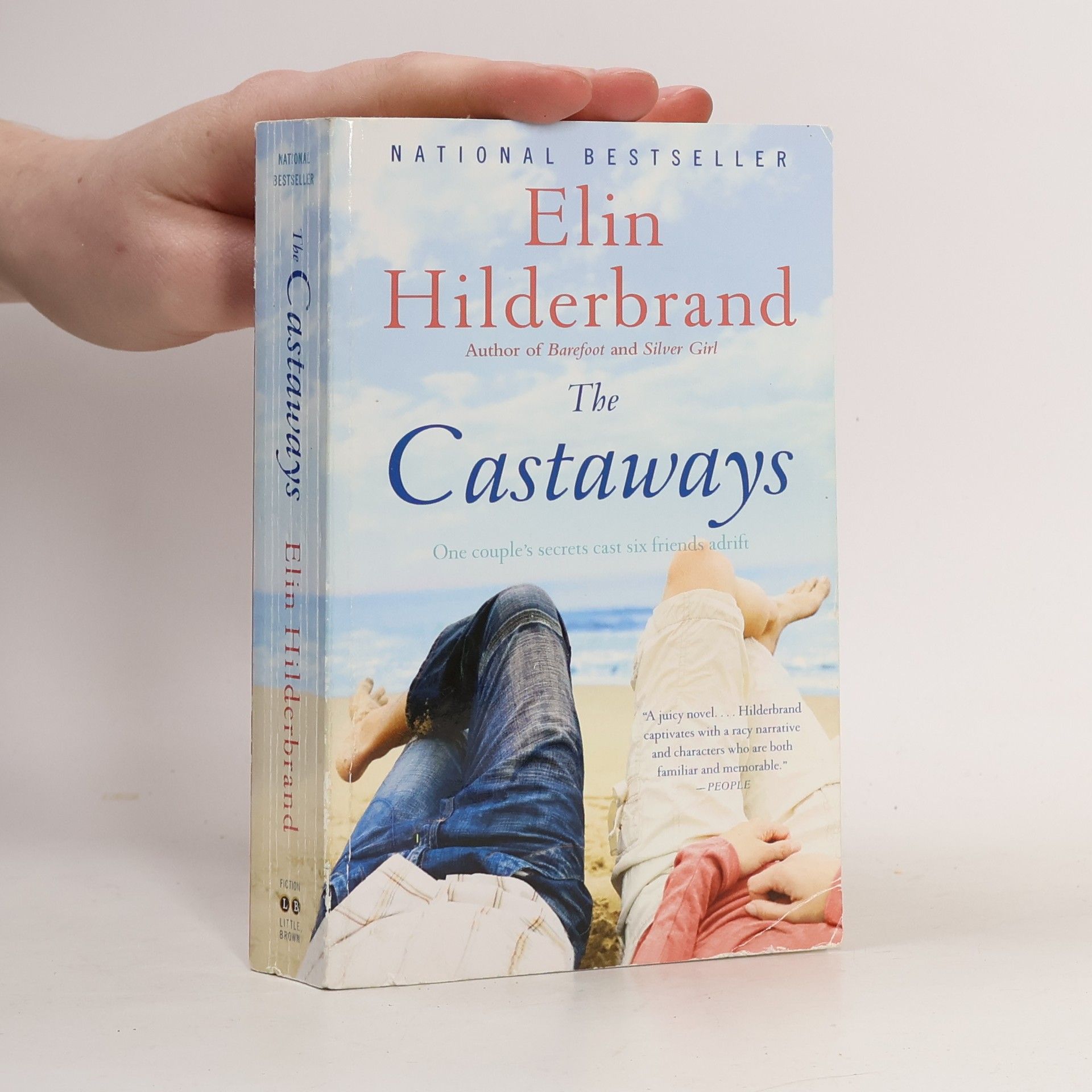 Elin Hilderbrand The Castaways