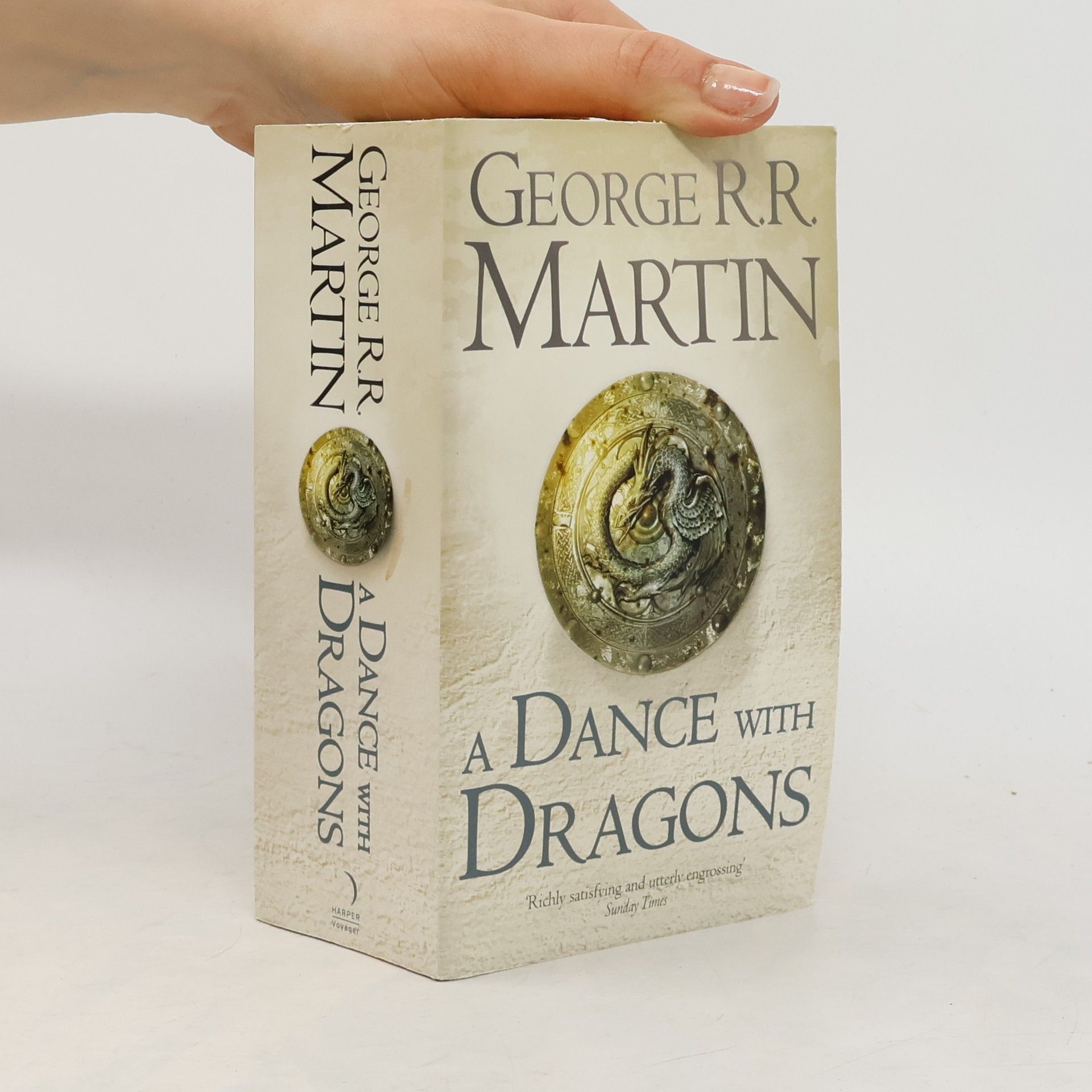 George R. R. Martin A dance with dragons
