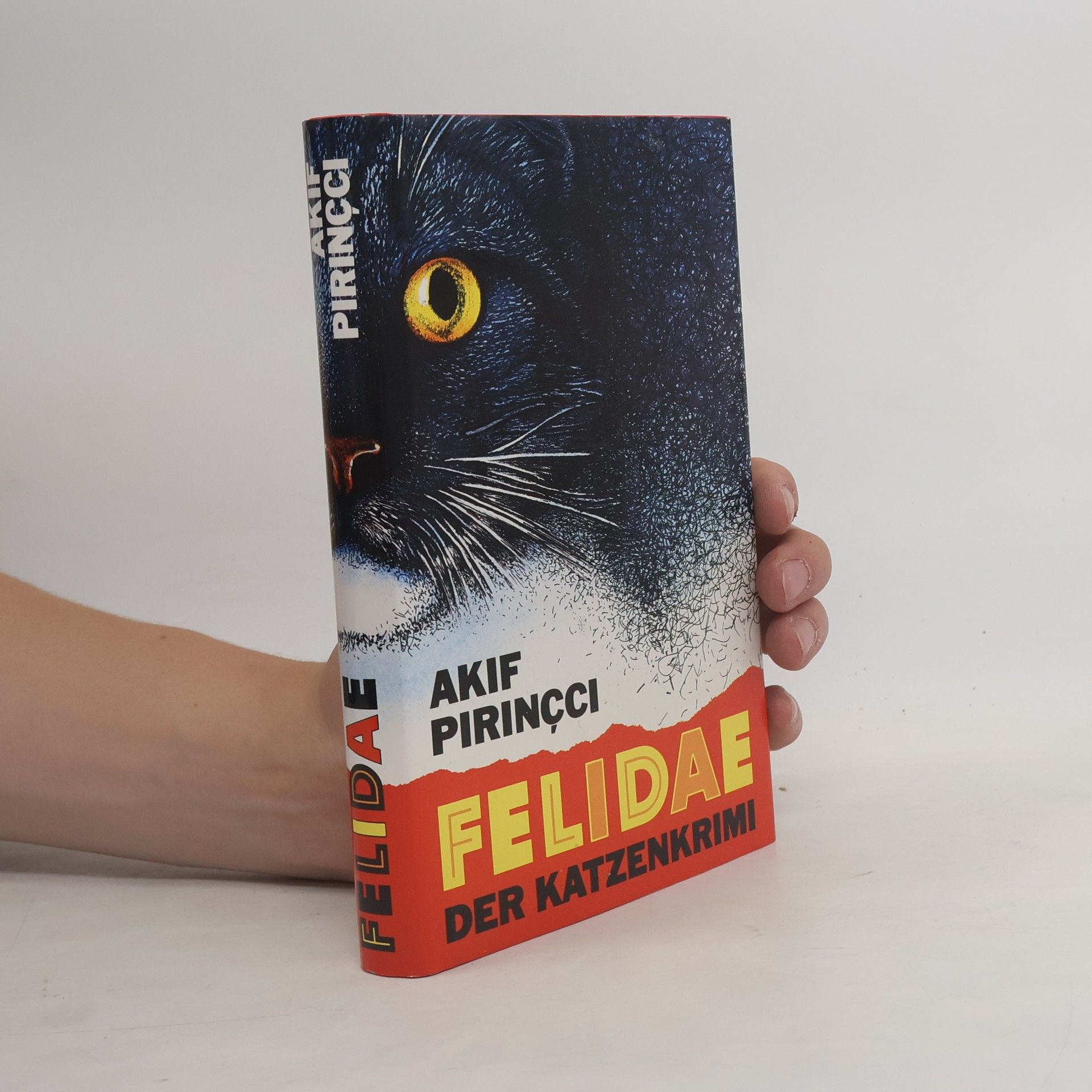 Akif Pirincci Felidae