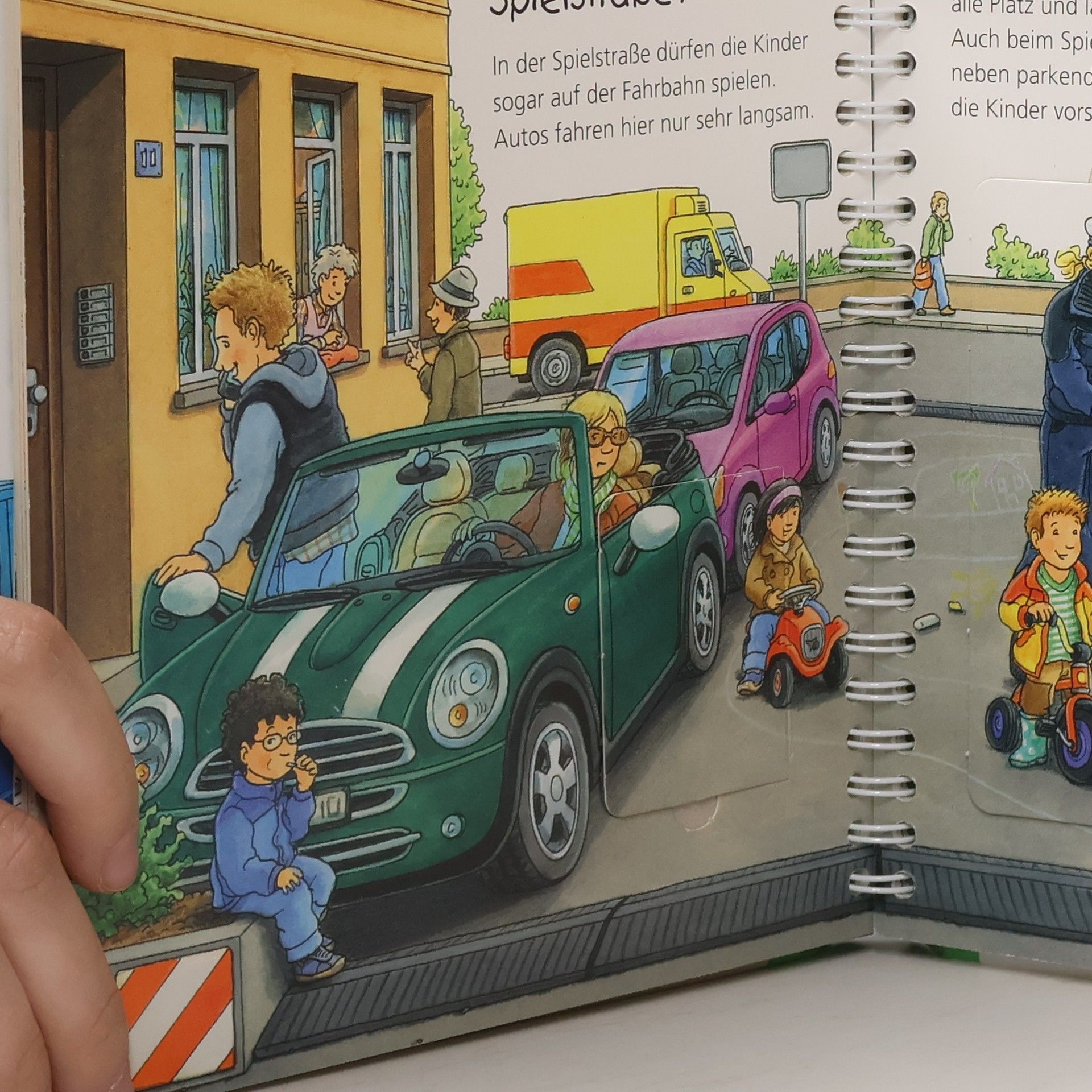 Peter Nieländer Ampel, Straße und Verkehr