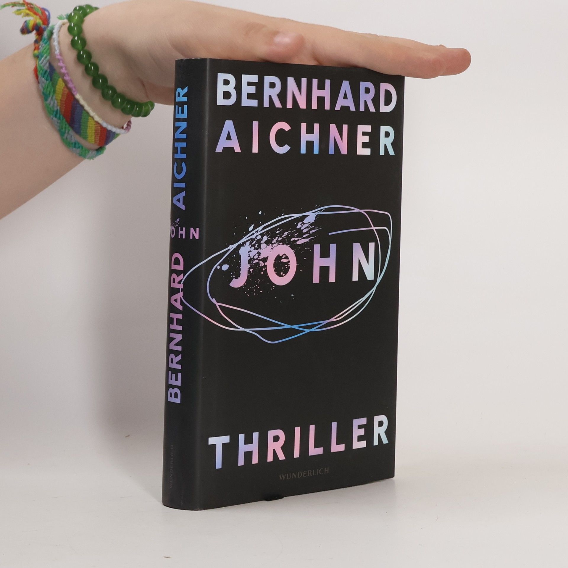 Bernhard Aichner John