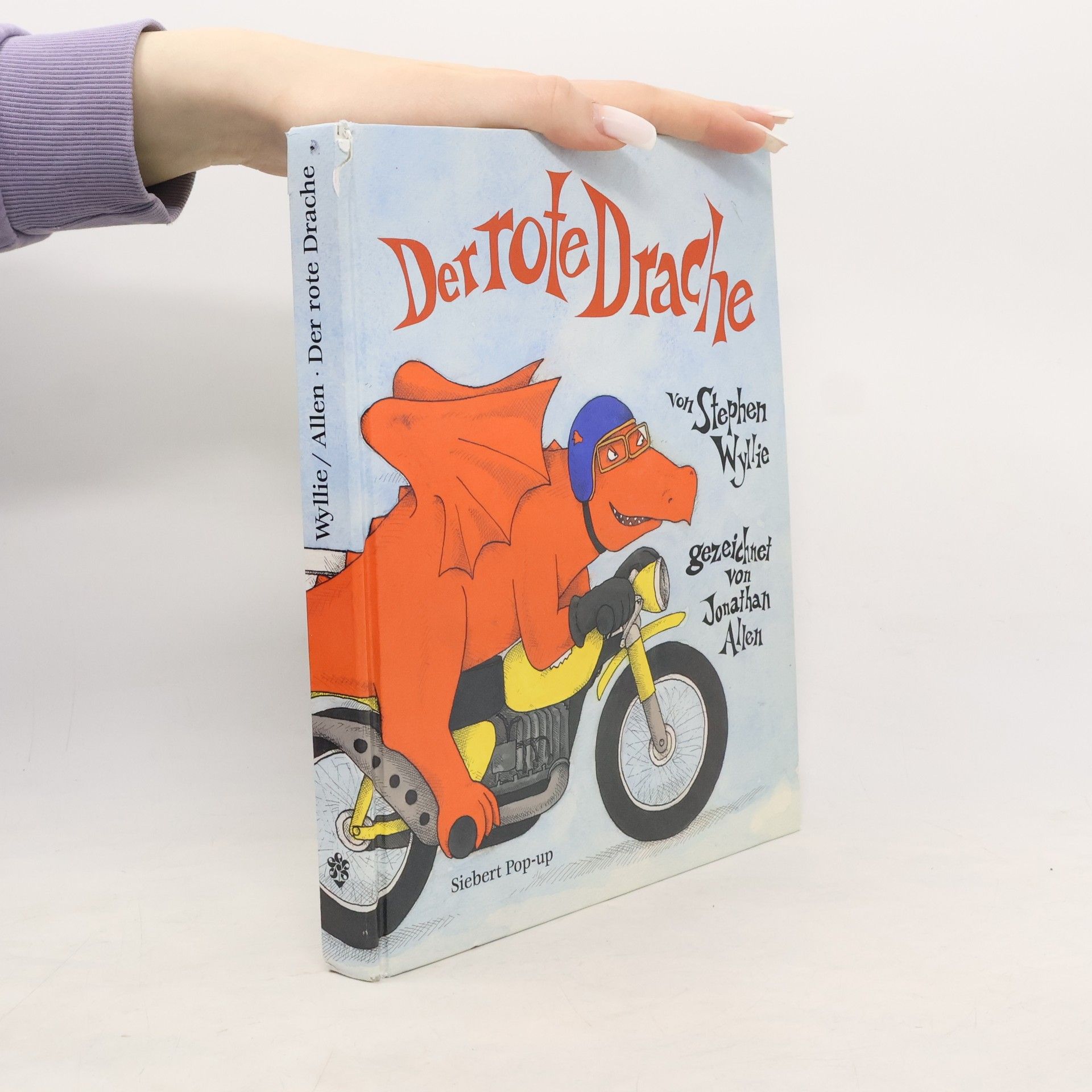 Der rote Drache. Pop-up- Buch.