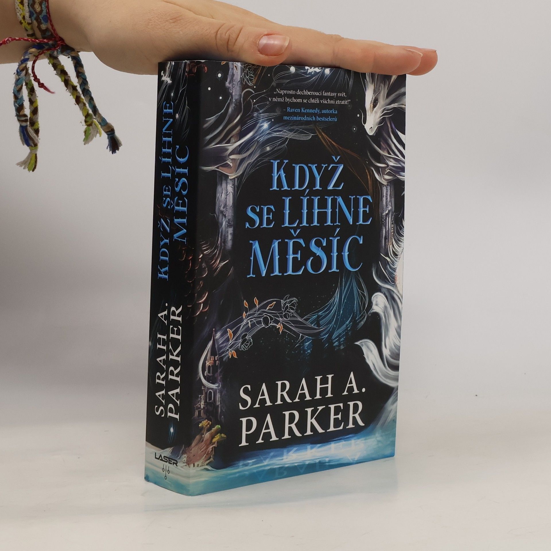 Sarah A. Parker Když se líhne měsíc