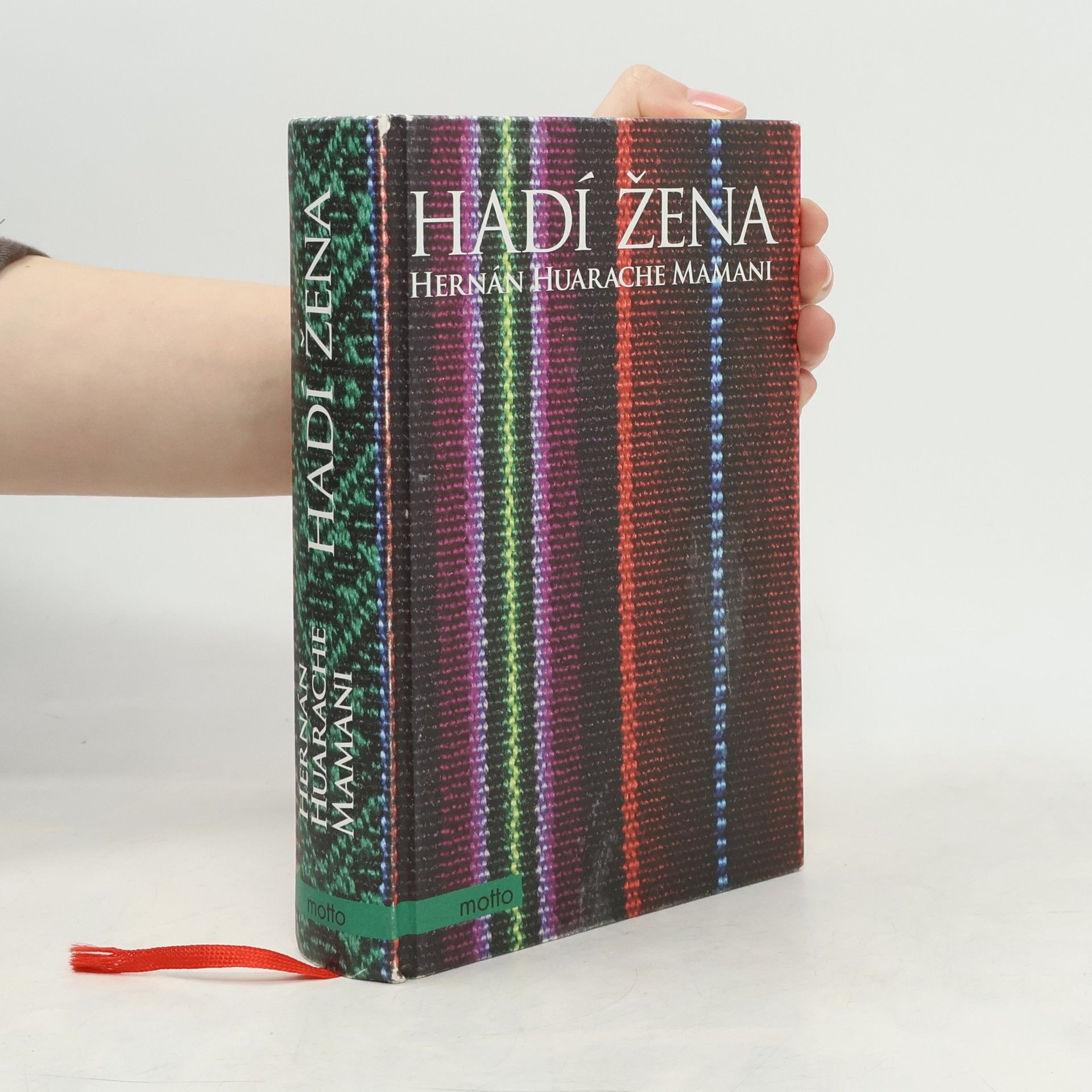 Hernán Huarache Mamani Hadí žena: Hledání podstaty ženské síly