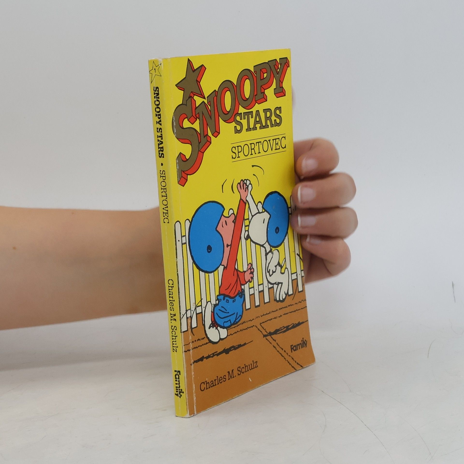 Charles M. Schulz Snoopy stars. Sportovec