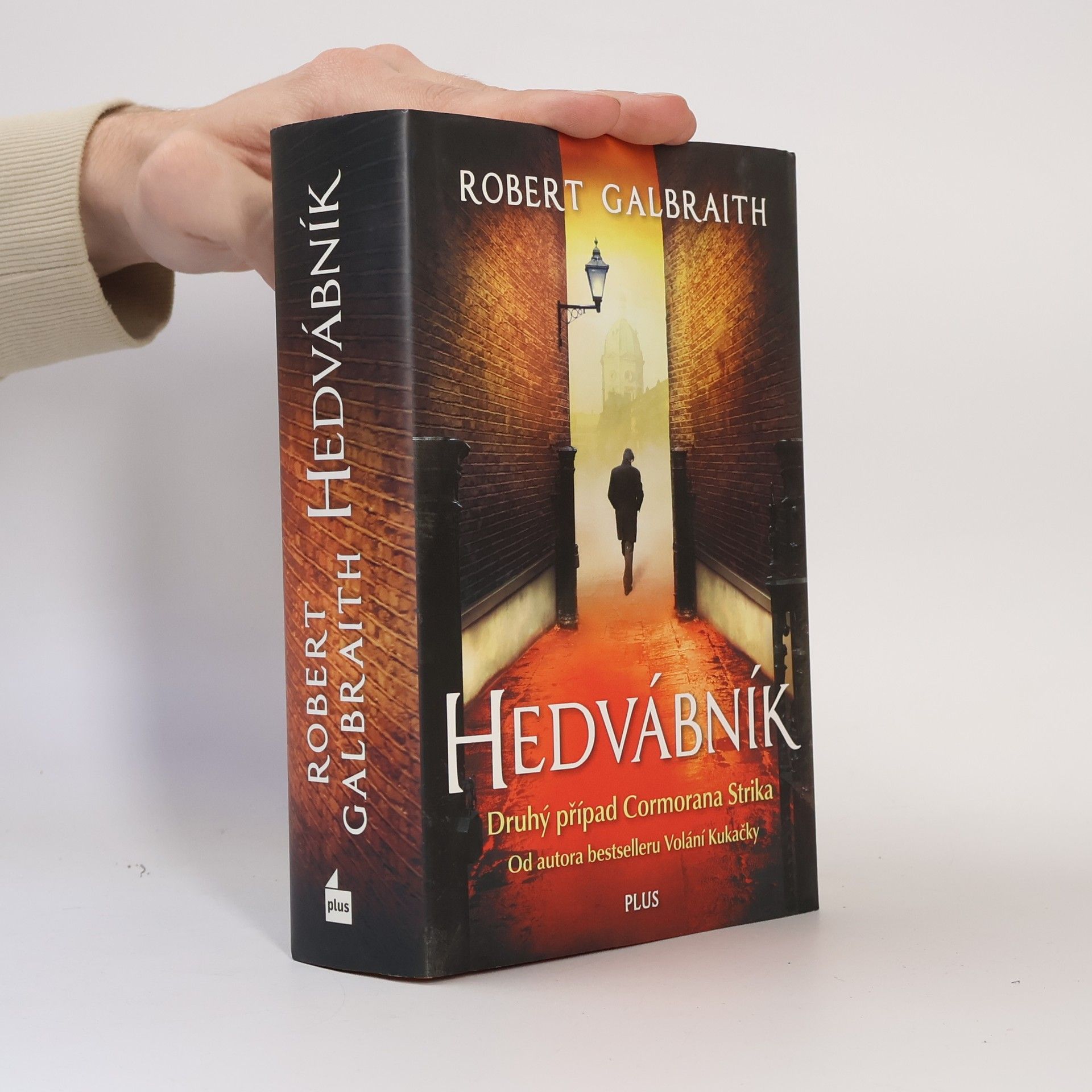 Hedvábník
