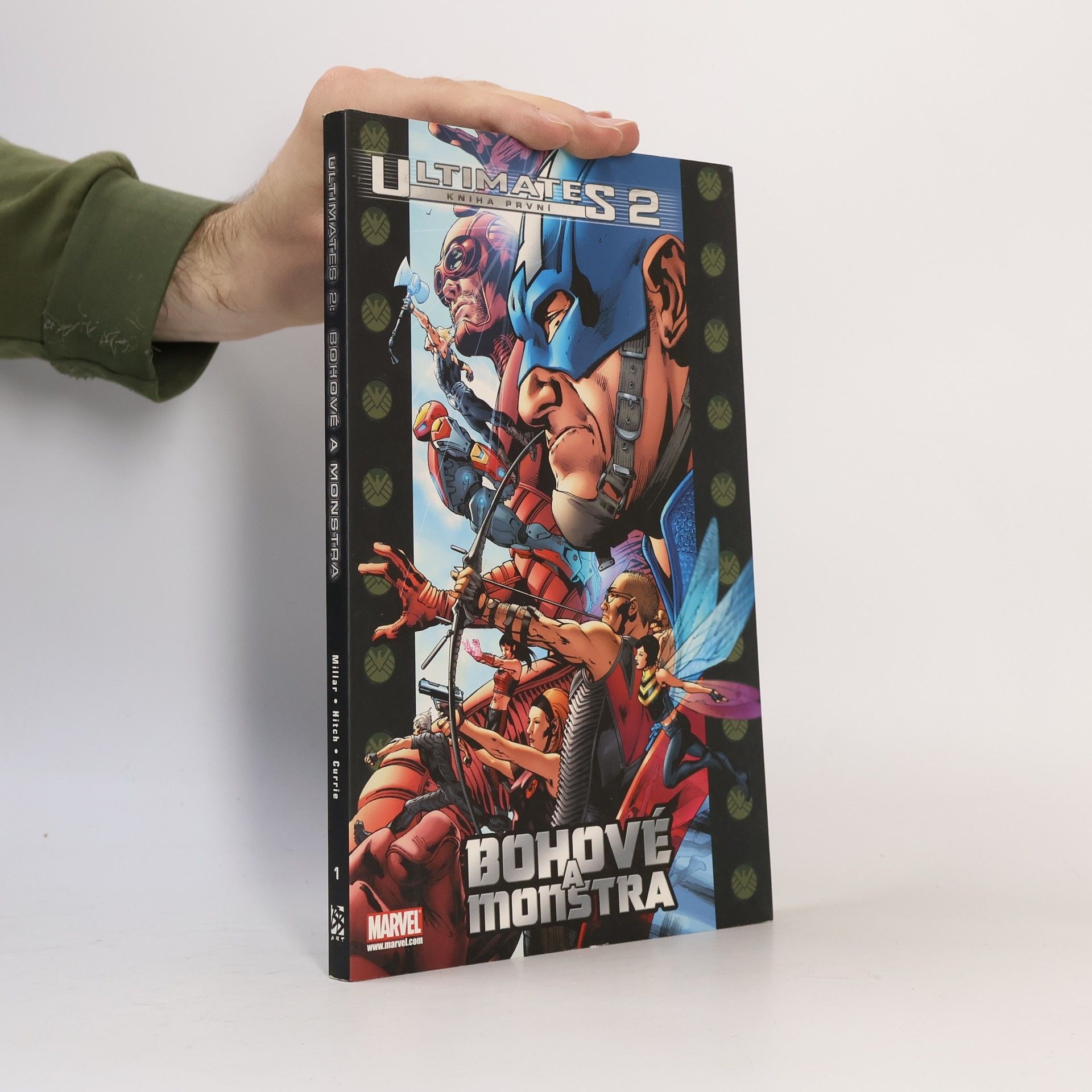 Ultimates 2. Kniha první, Bohové a monstra