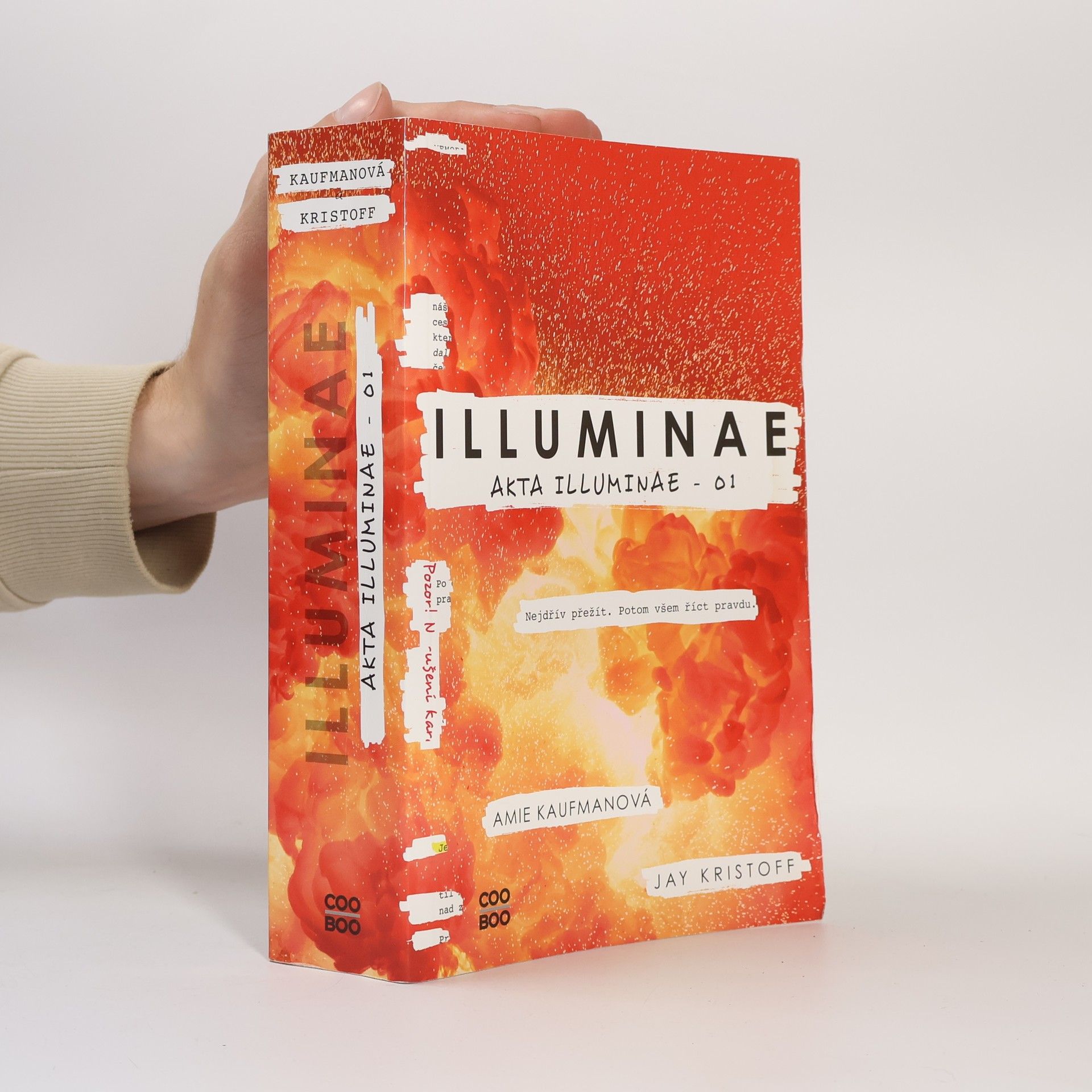 Amie Kaufman Illuminae