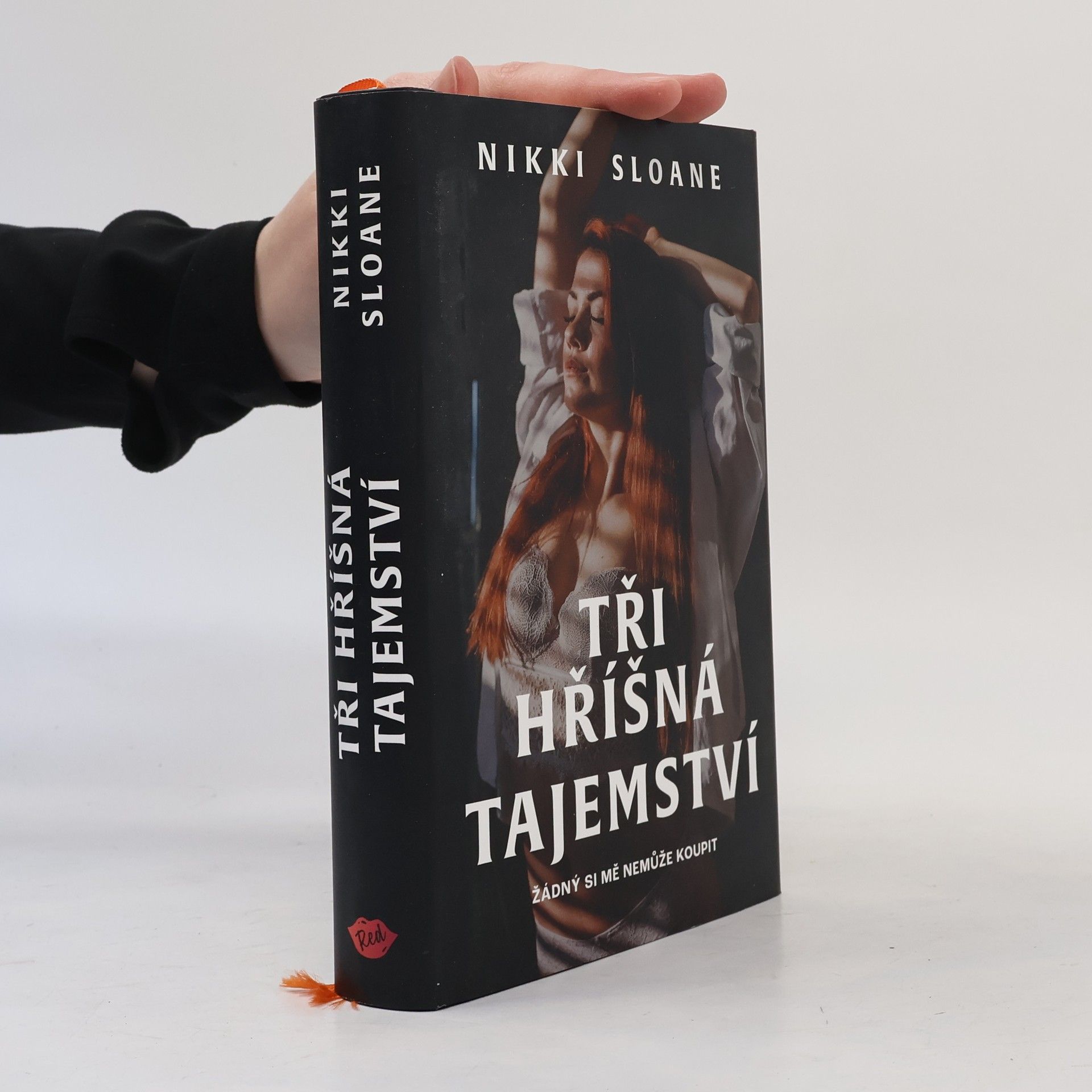Nikki Sloane Tři hříšná tajemství