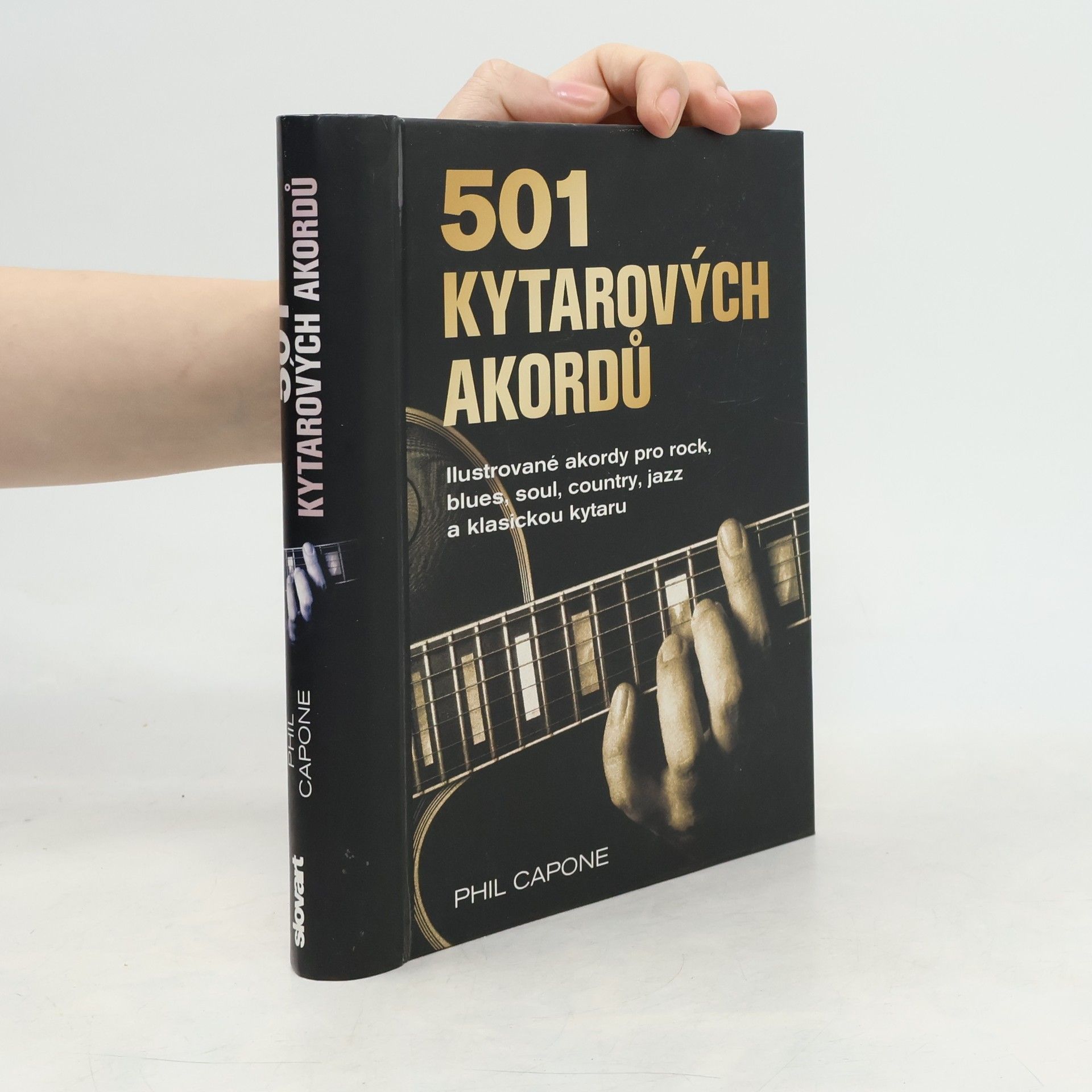 Phil Capone 501 kytarových akordů