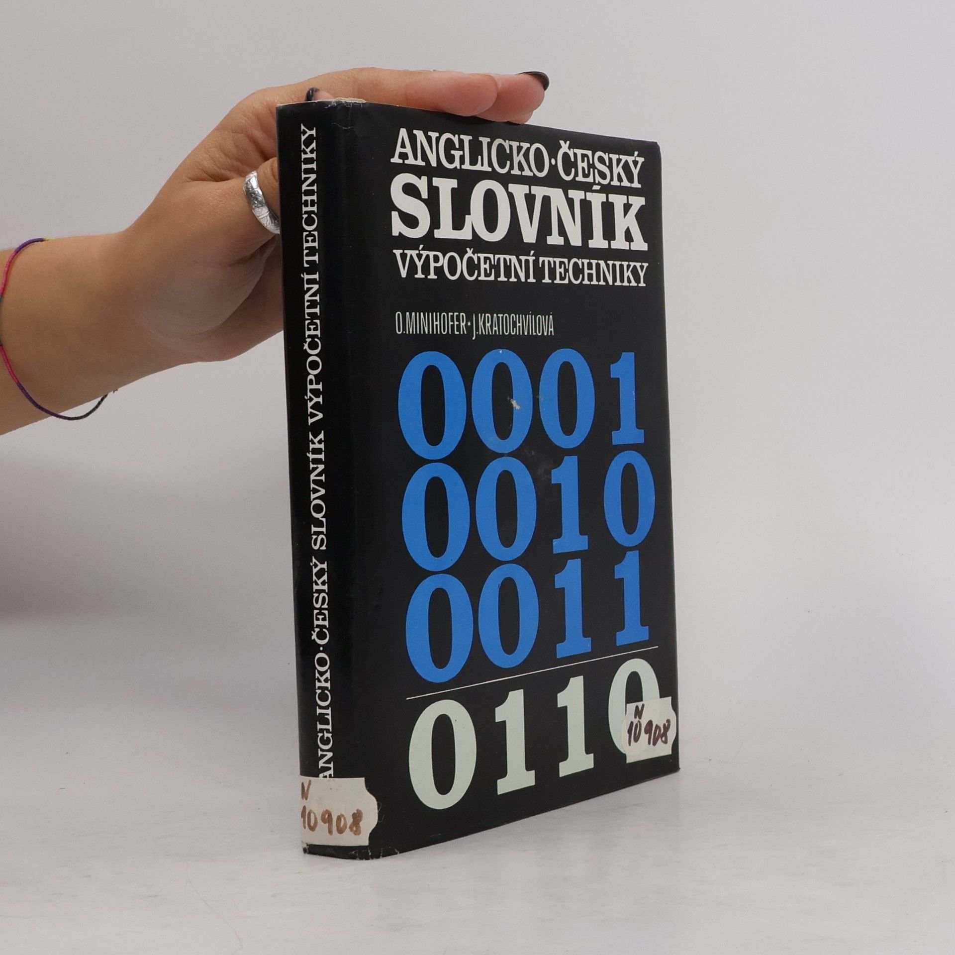 Jindra Kratochvílová Anglicko-český slovník výpočetní techniky