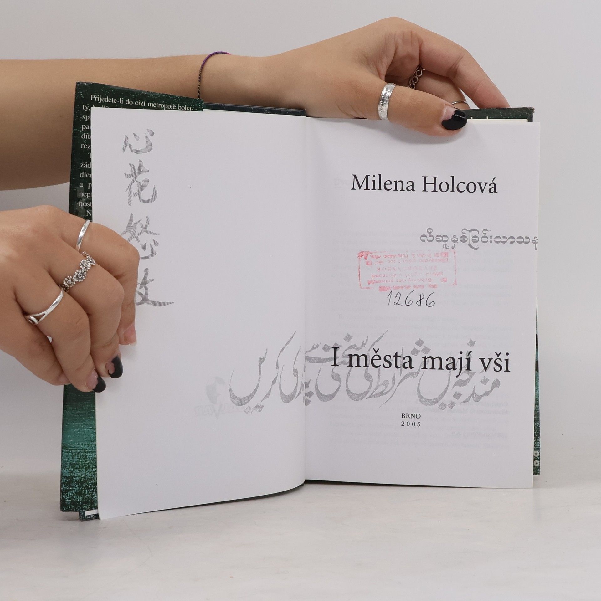 Holcová Milena I města mají vši