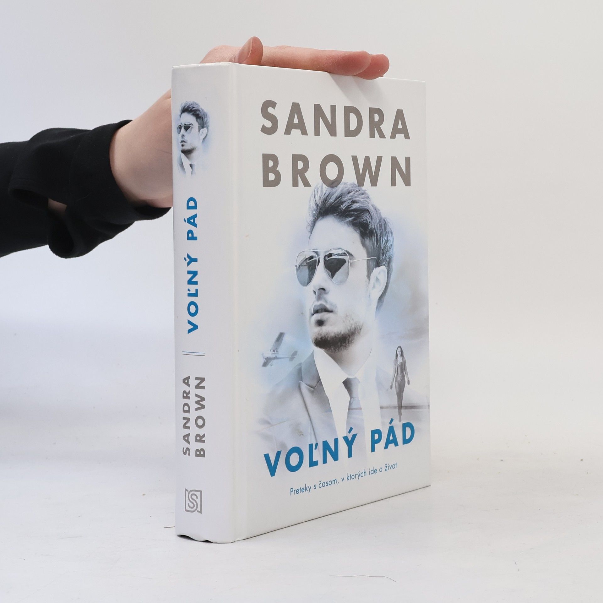 Sandra Brown Voľný pád