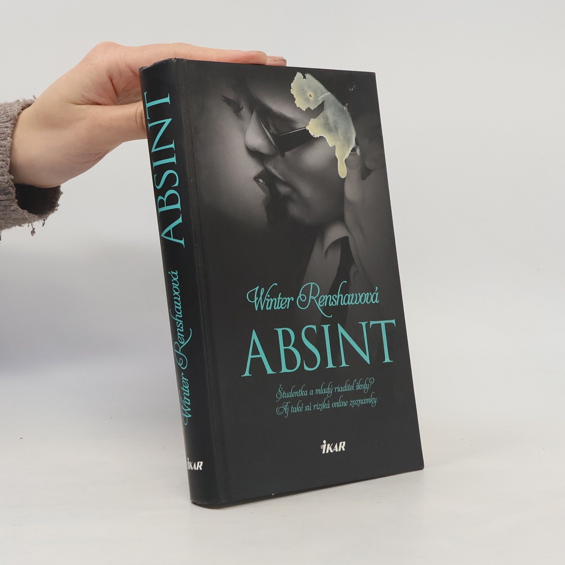 Winter Renshaw Absint
