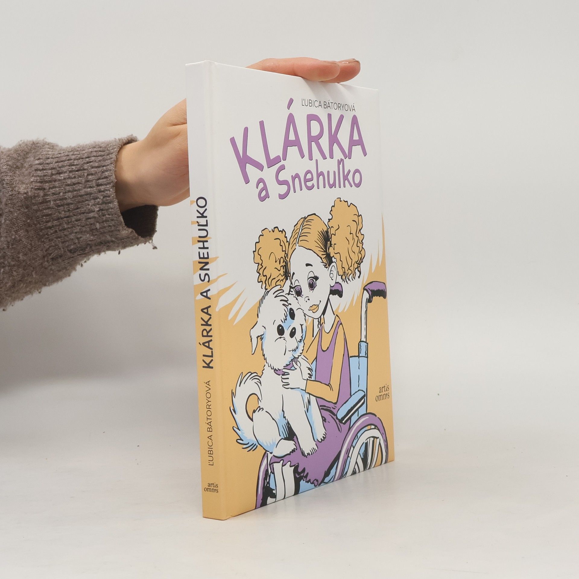 Ľubica Bátoryová Klárka a Snehuľko