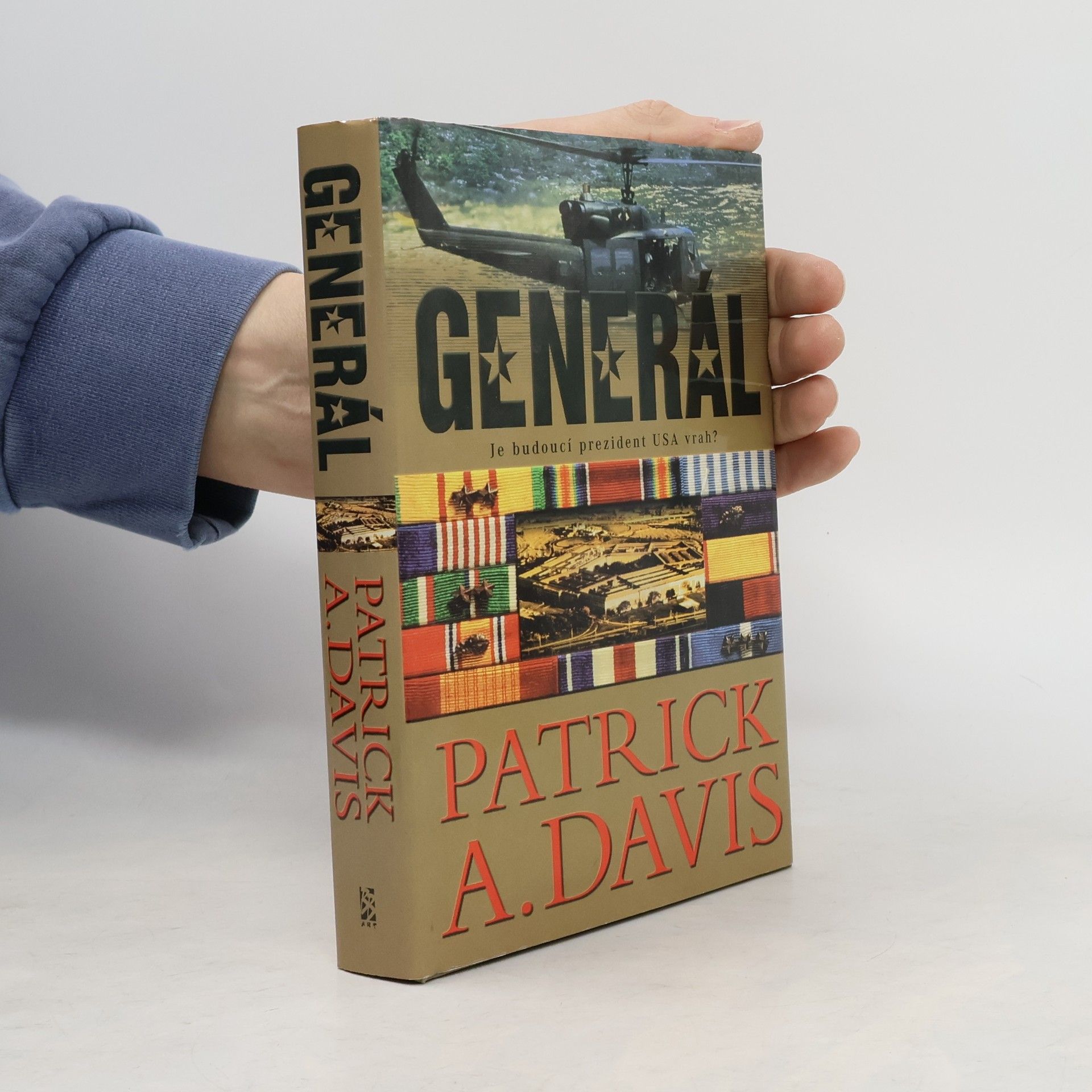 Patrick A. Davis Generál