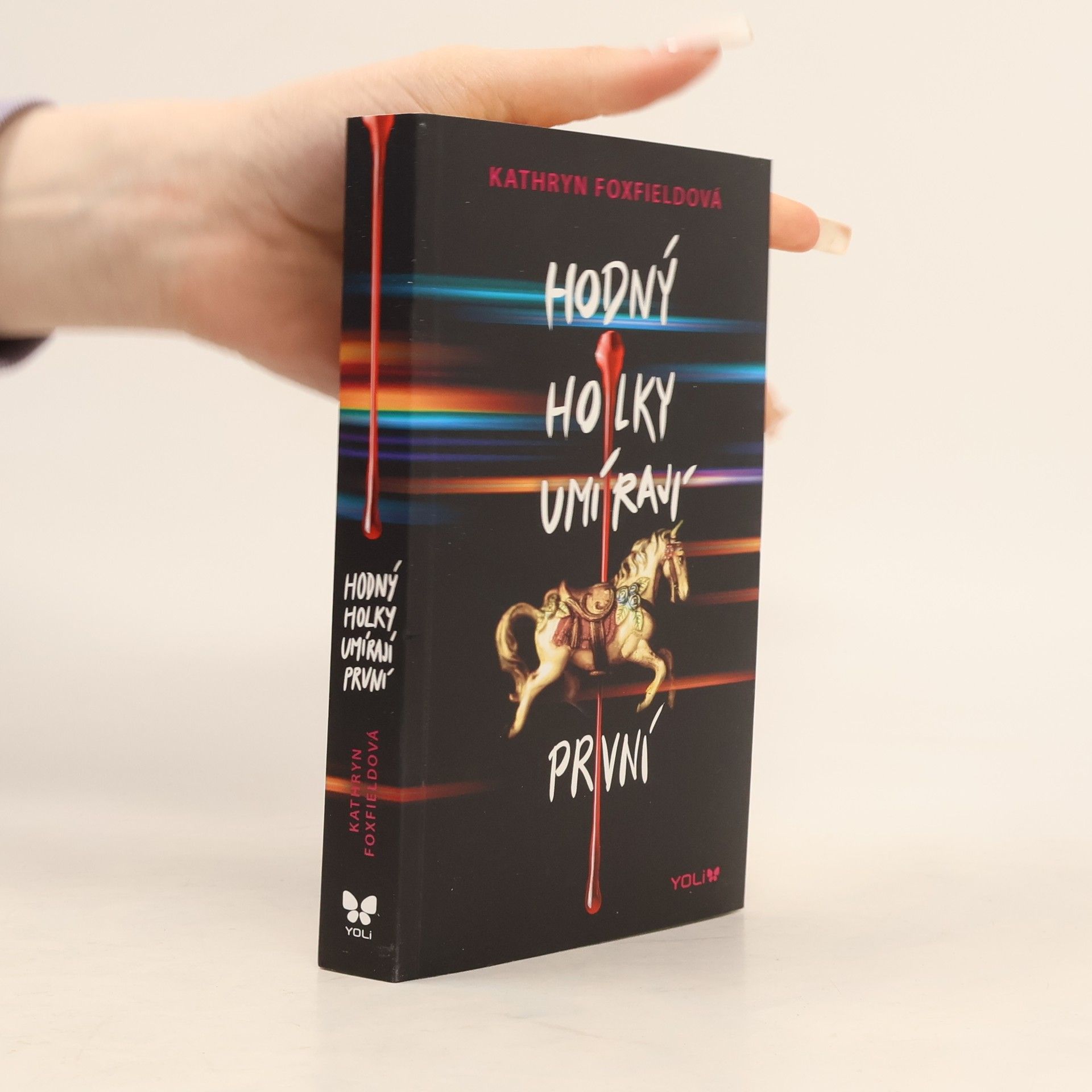 Kathryn Foxfield Hodný holky umírají první