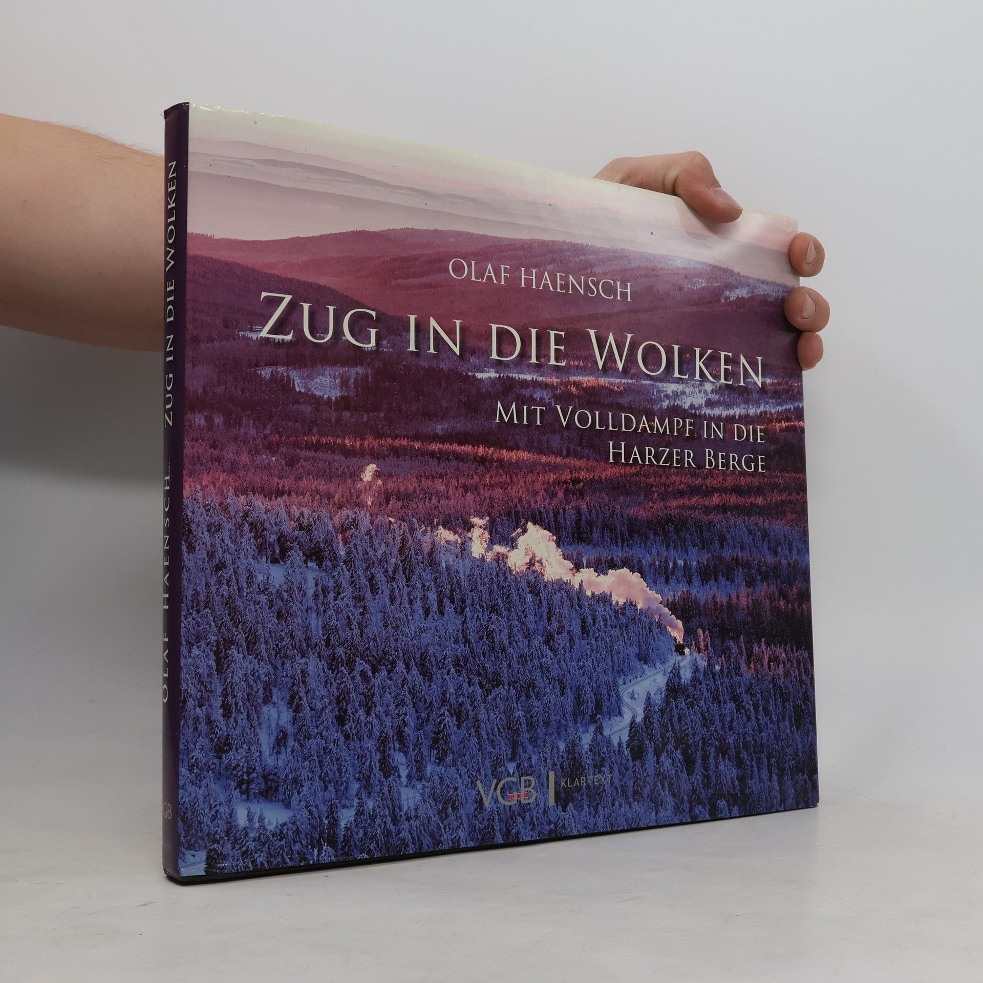Olaf Haensch Zug in die Wolken