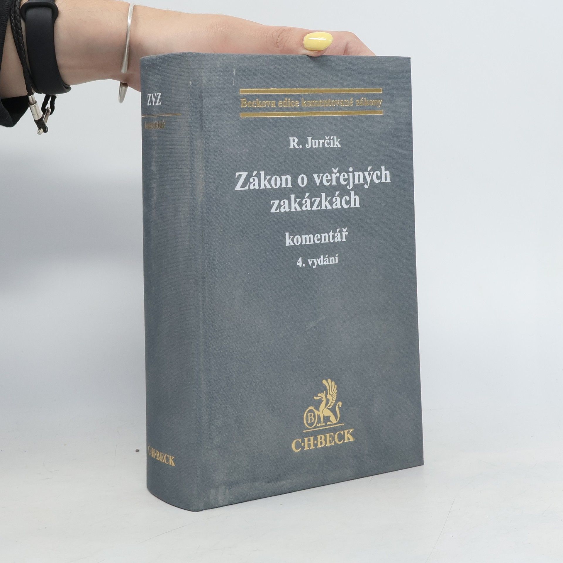 R. Jurčík Zákon o veřejných zakázkách