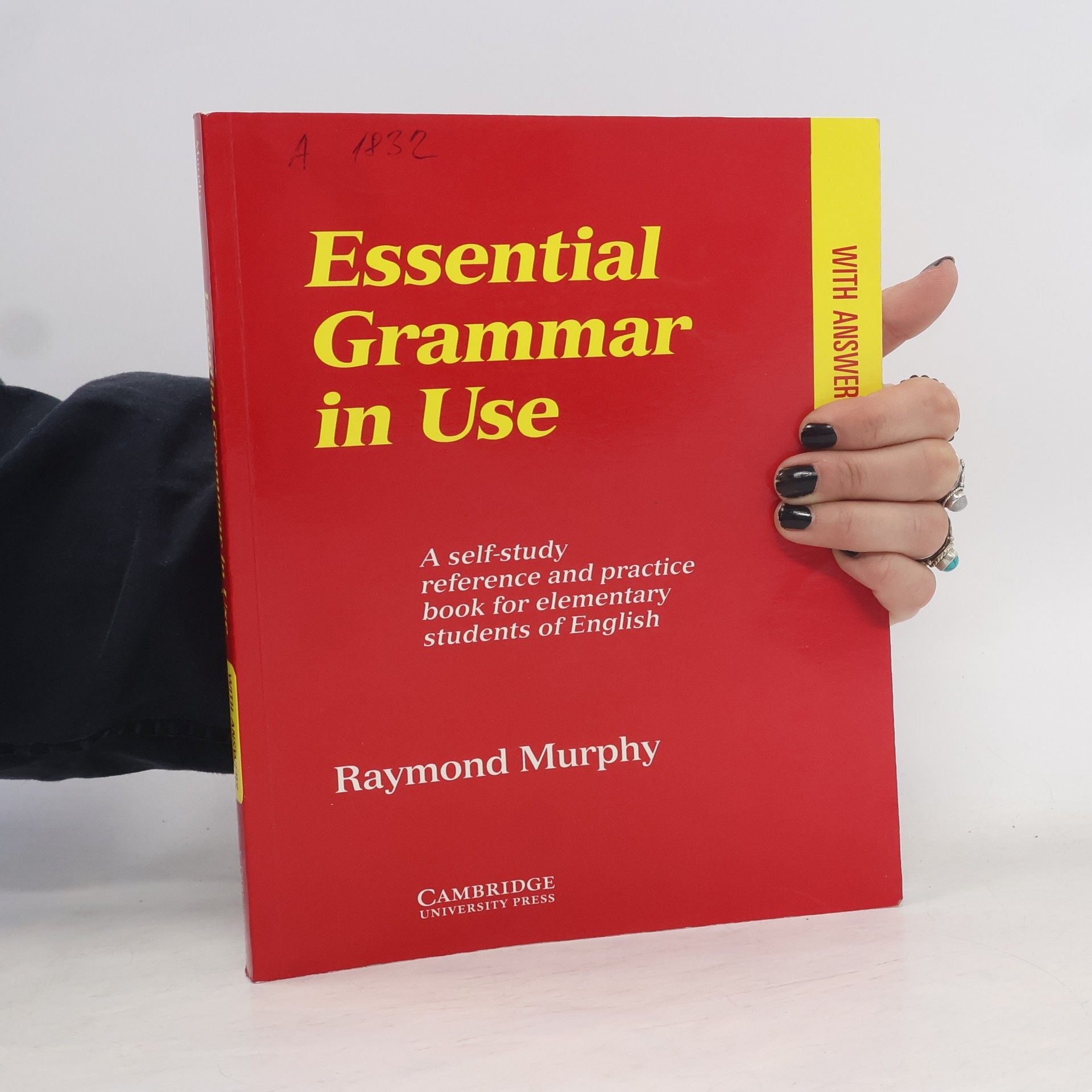 Raymond Murphy Essential Grammar in Use. With answers