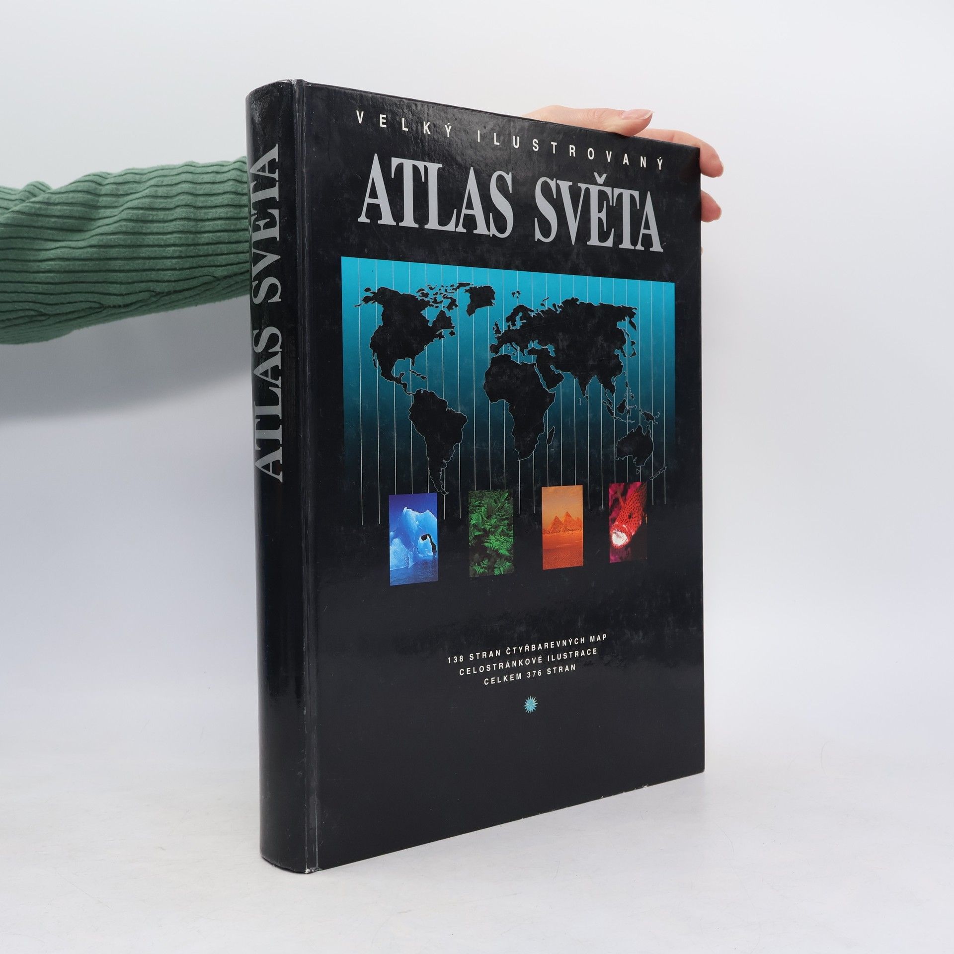 Helena Kholová Velký ilustrovaný atlas světa