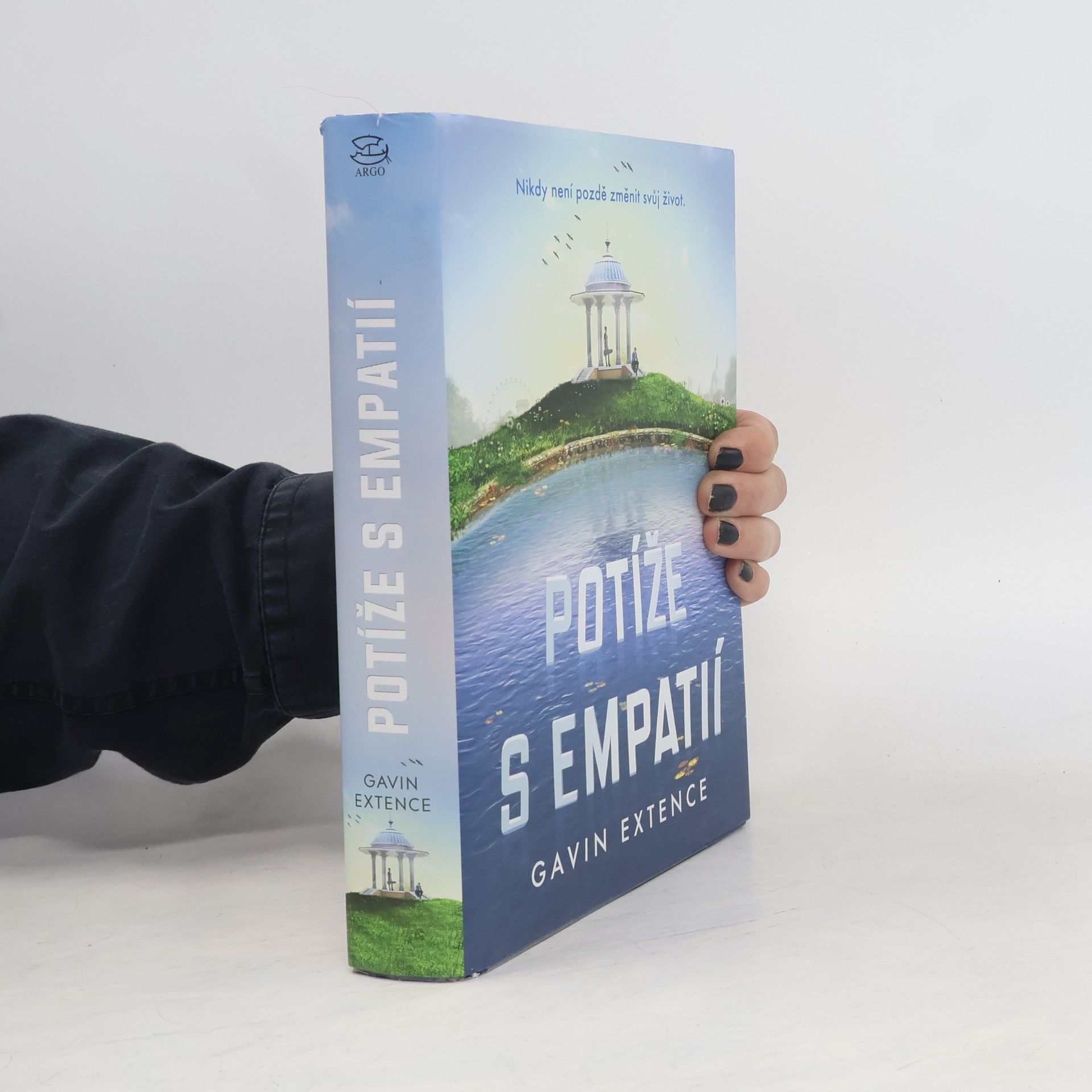 Gavin Extence Potíže s empatií