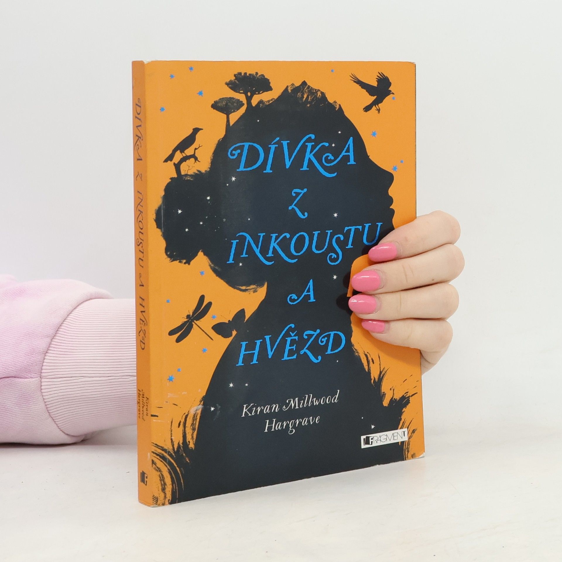 Kiran Millwood Hargrave Dívka z inkoustu a hvězd