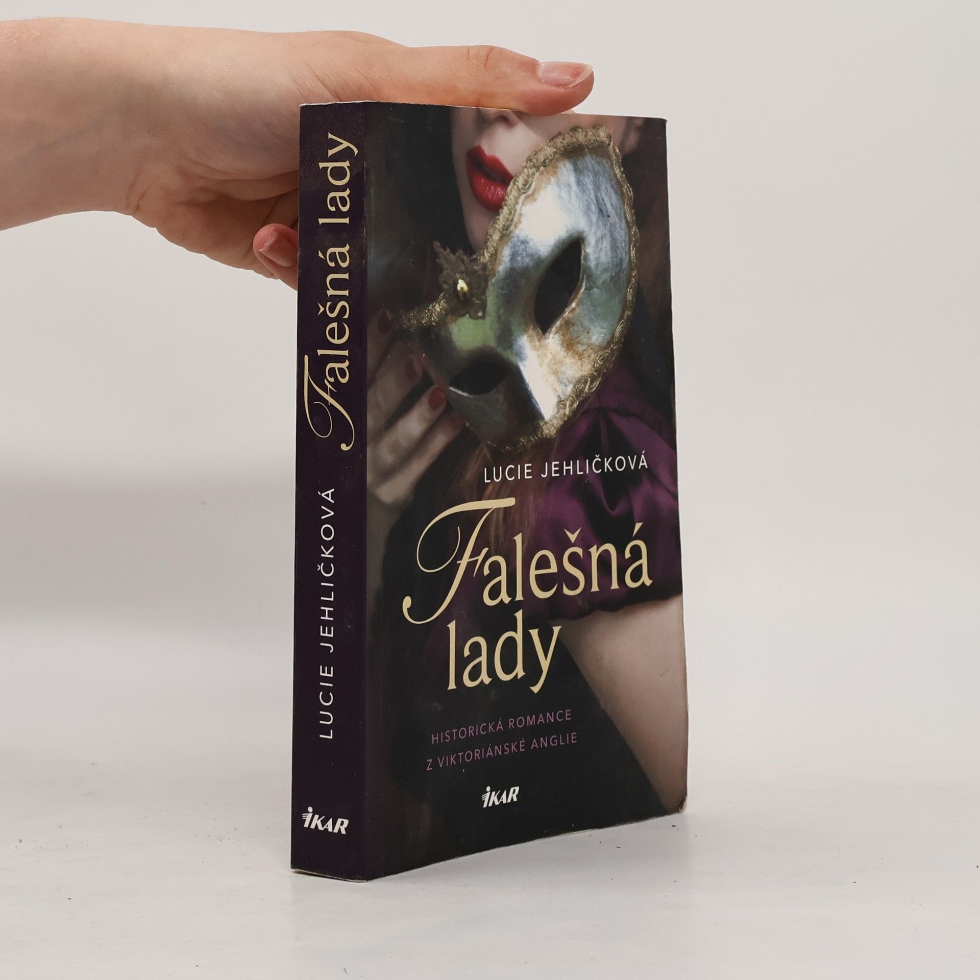 Lucie Jehličková Falešná lady