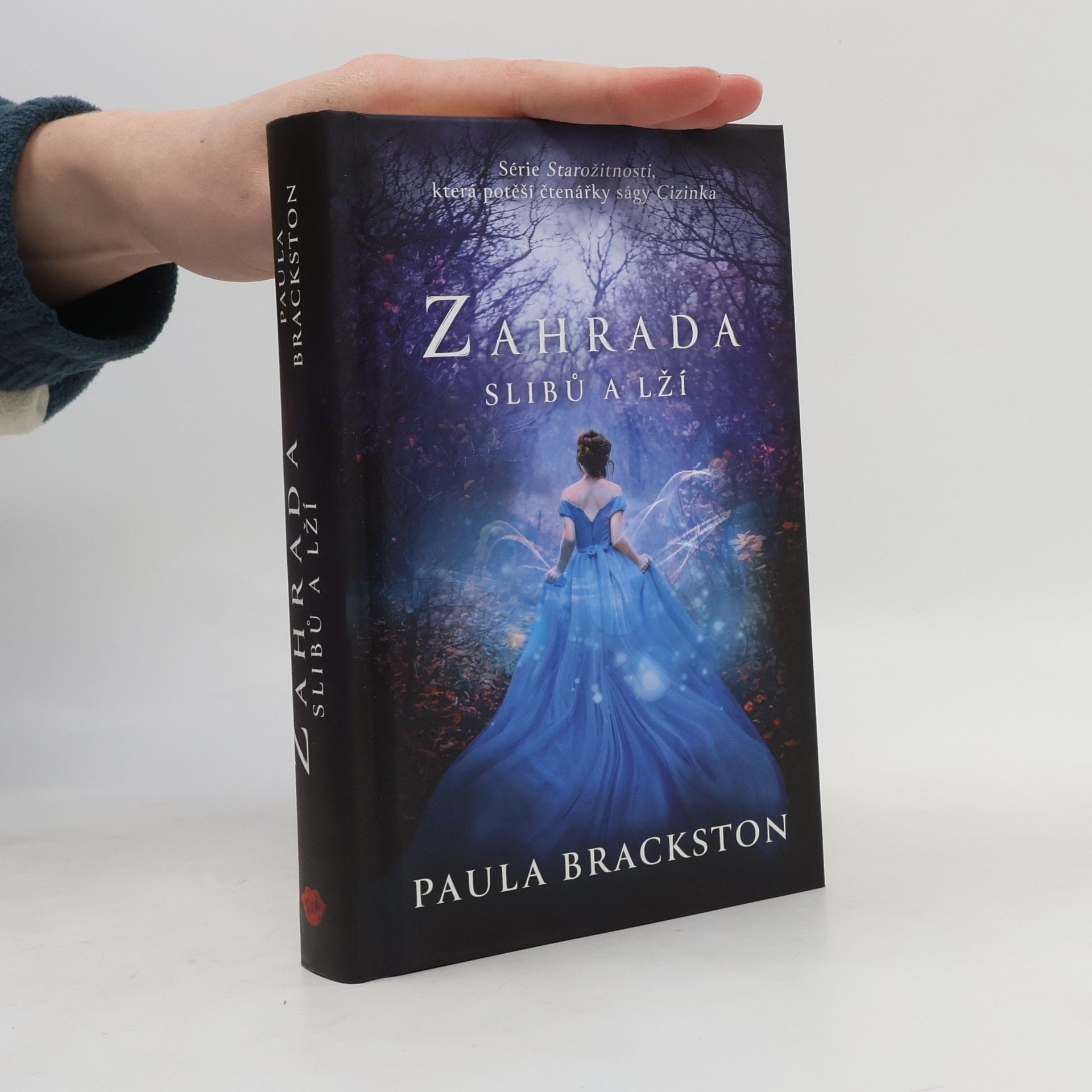 Paula Brackston Zahrada slibů a lží