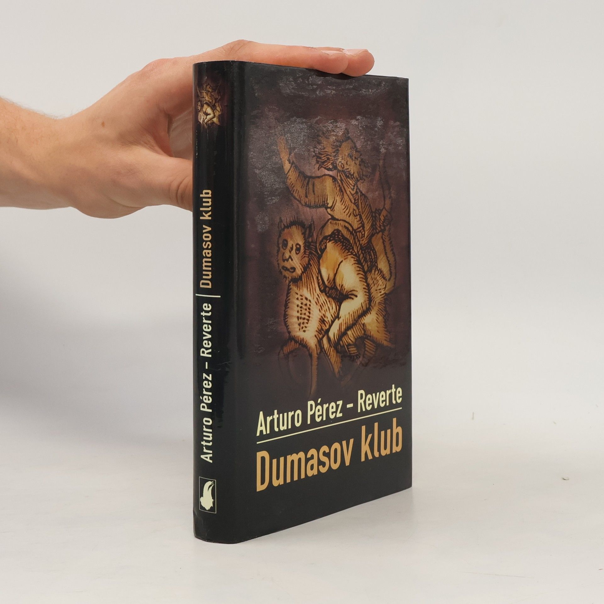 Arturo Pérez-Reverte y Gutiérrez Dumasov klub