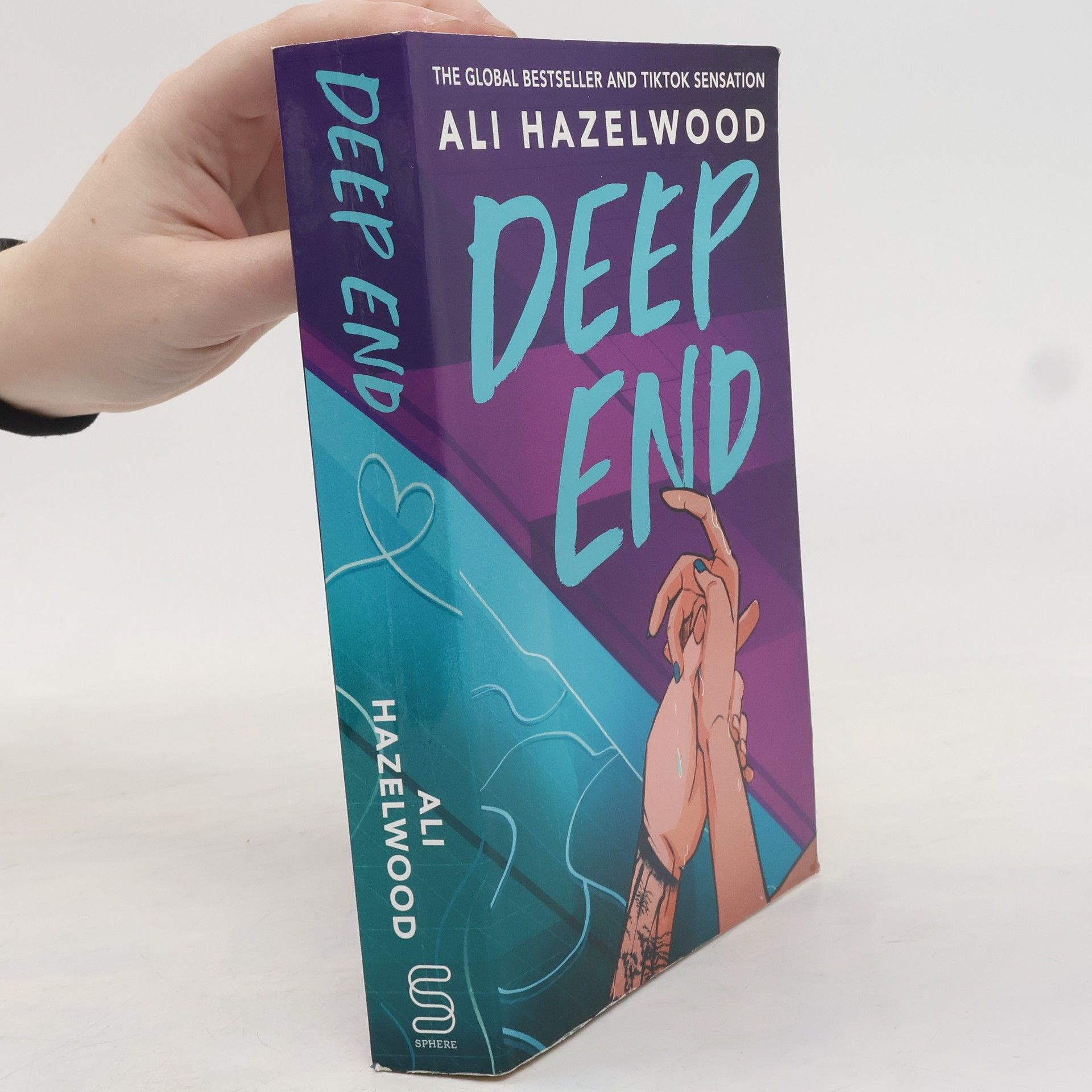 Ali Hazelwood Deep End