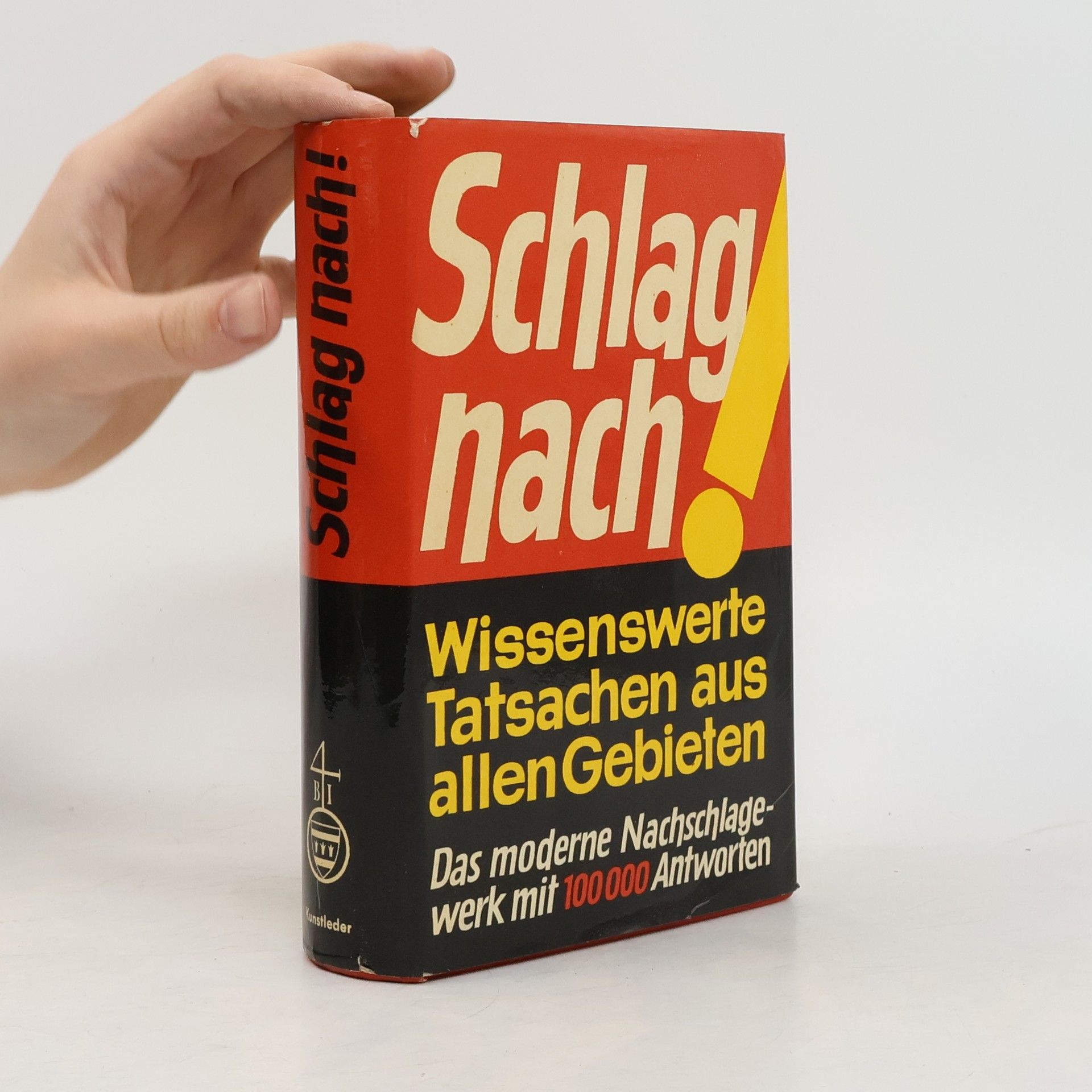 AA.VV. Schlag nach!