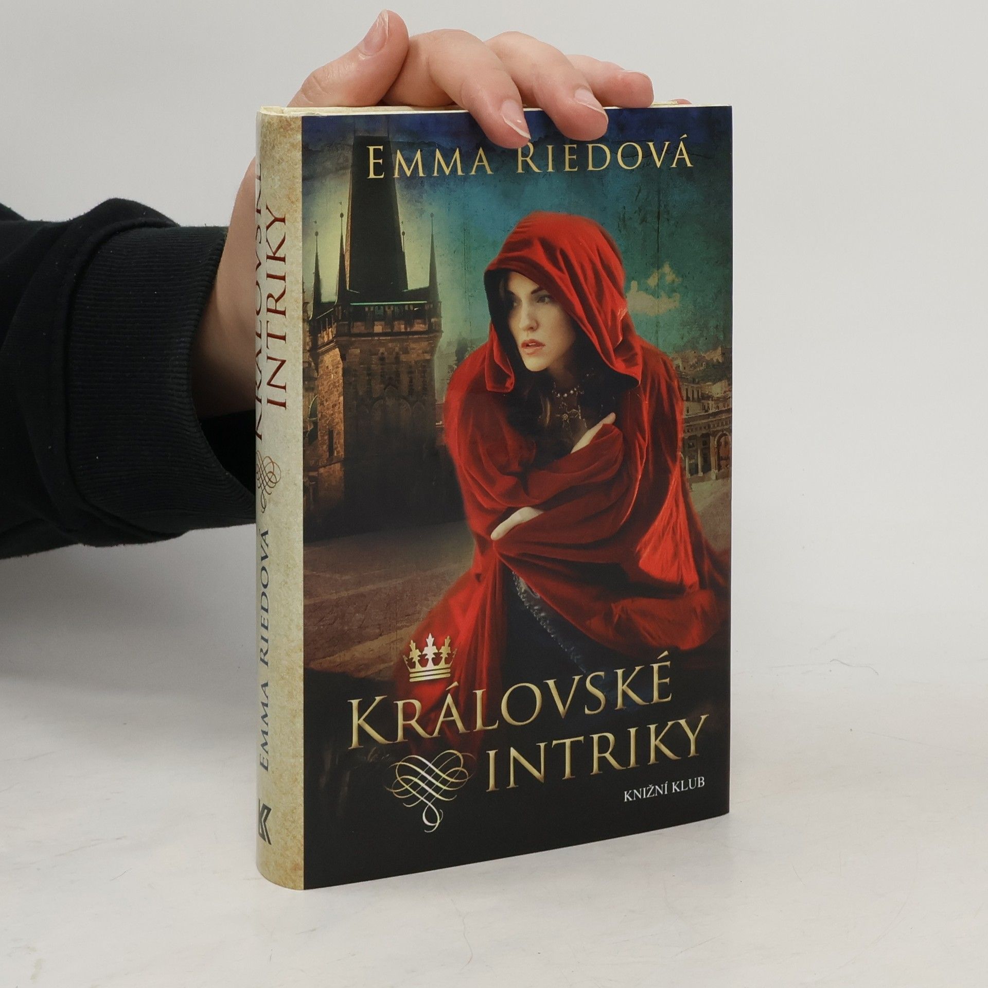 Emma Riedová Královské intriky