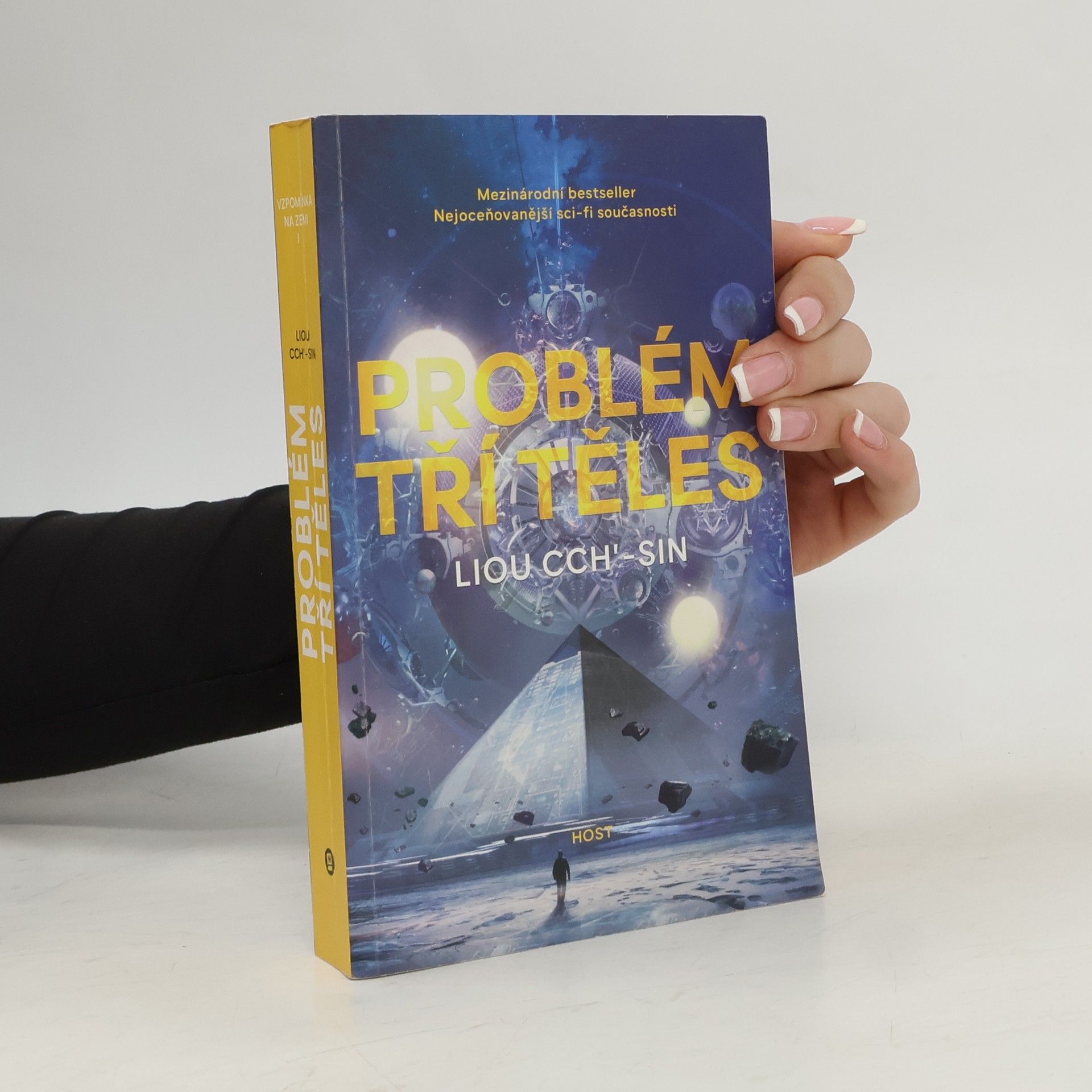 Cixin Liu Problém tří těles