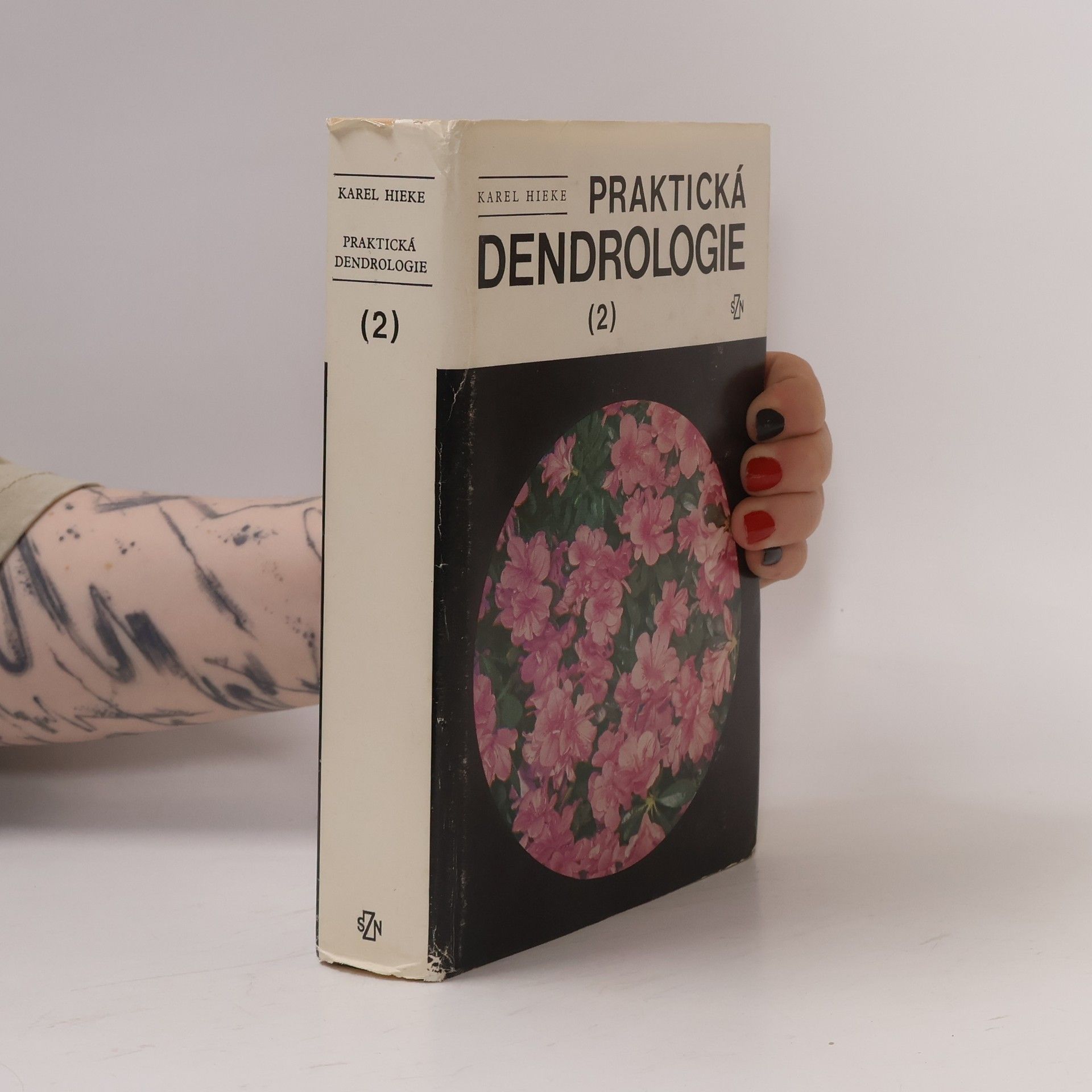 Karel Hieke Praktická dendrologie 2