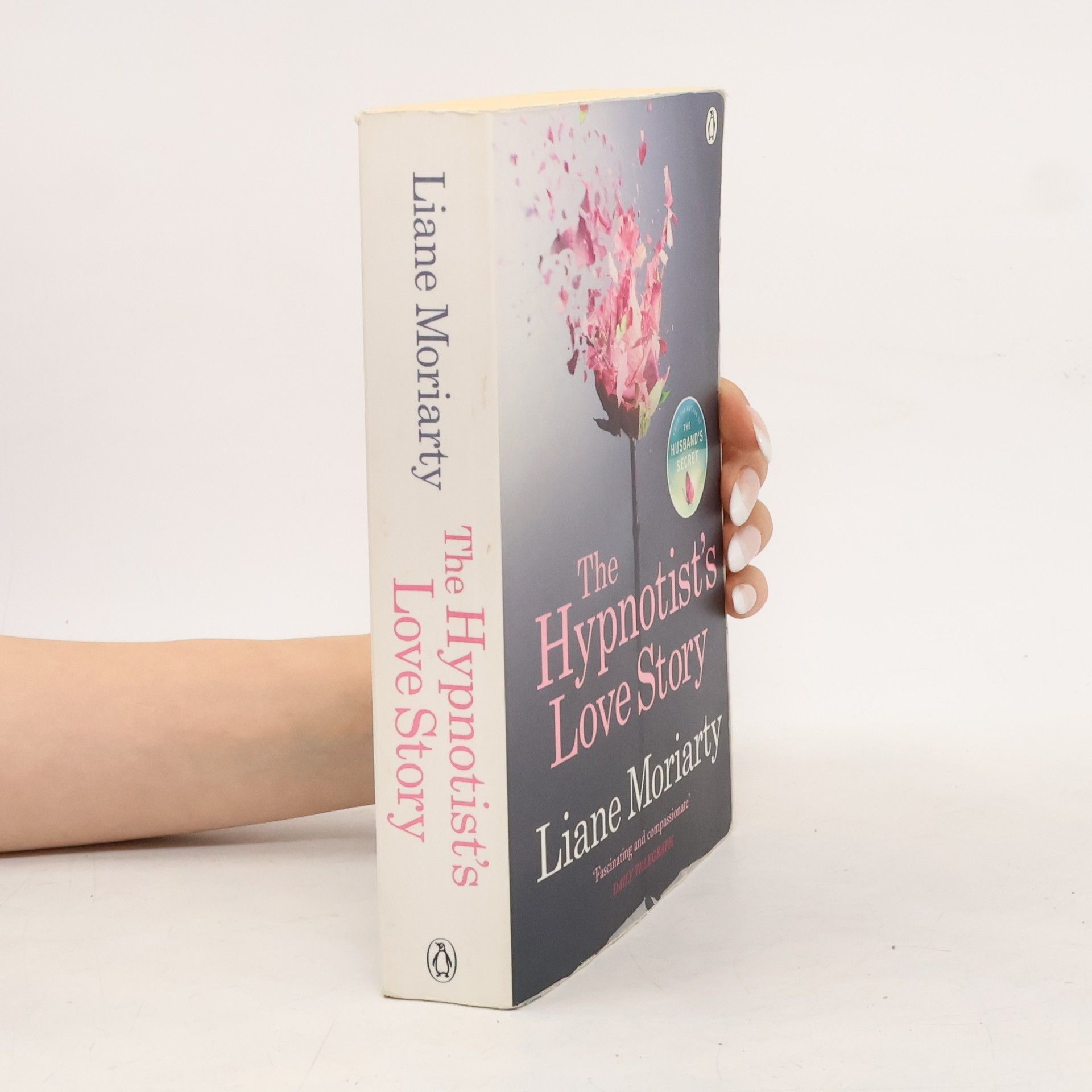 Liane Moriarty The Hypnotist's Love Story