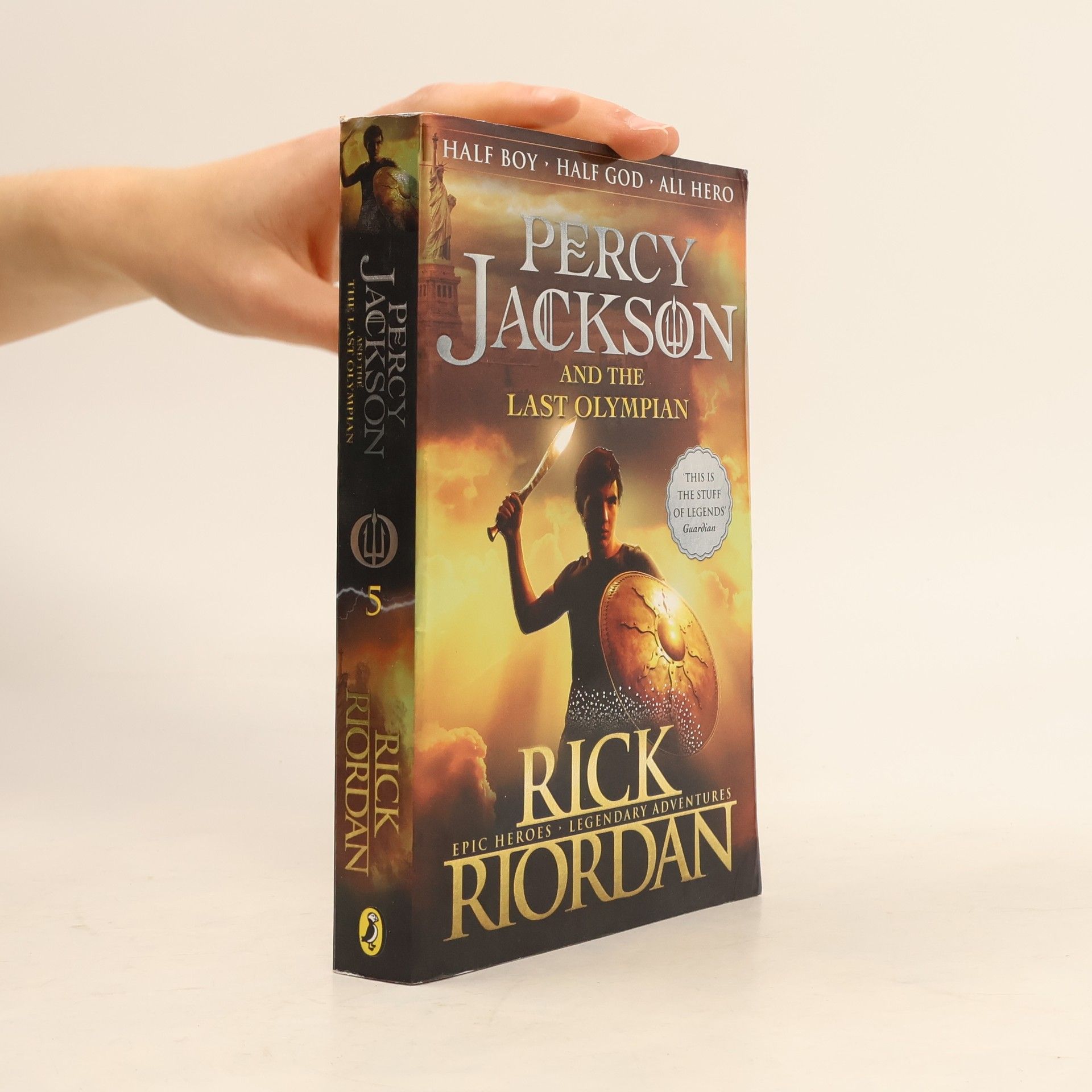 Rick Riordan Percy Jackson and the last Olympian