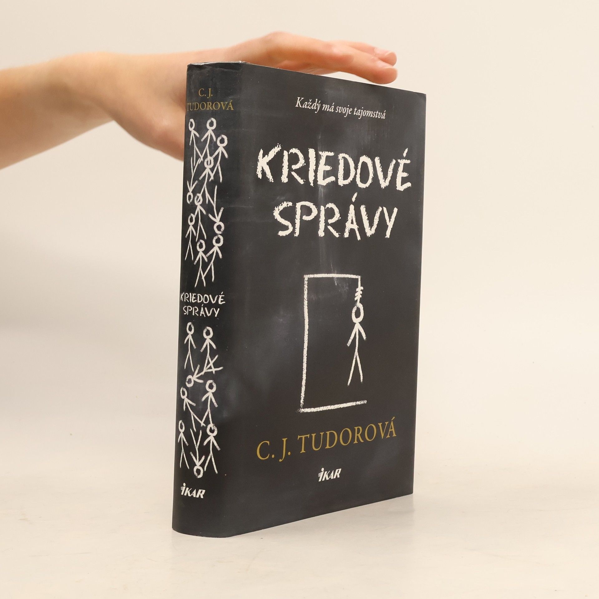 C.J. Tudor Kriedové správy