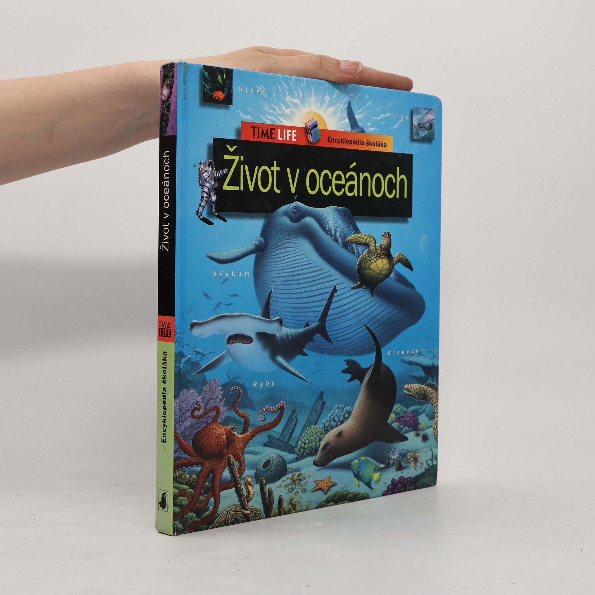 Various authors Život v oceánoch