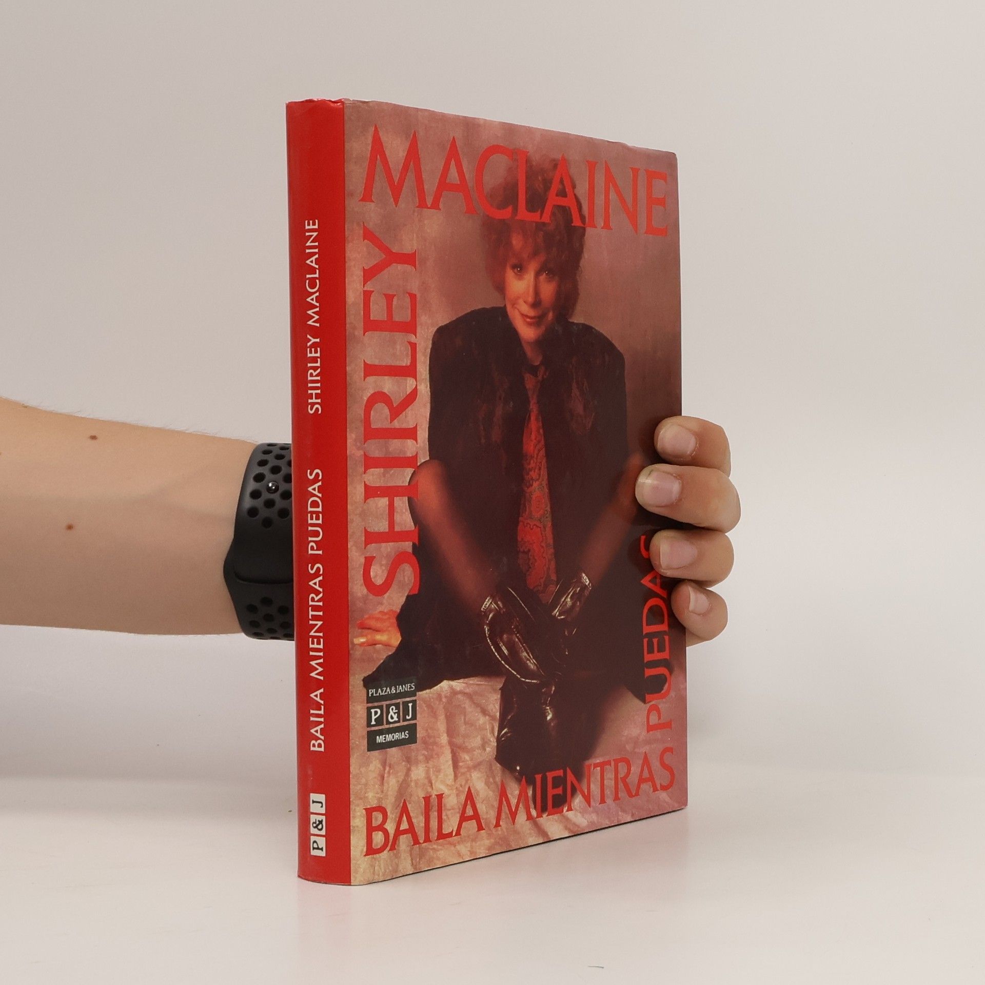 Shirley MacLaine Baila Mientras Puedas