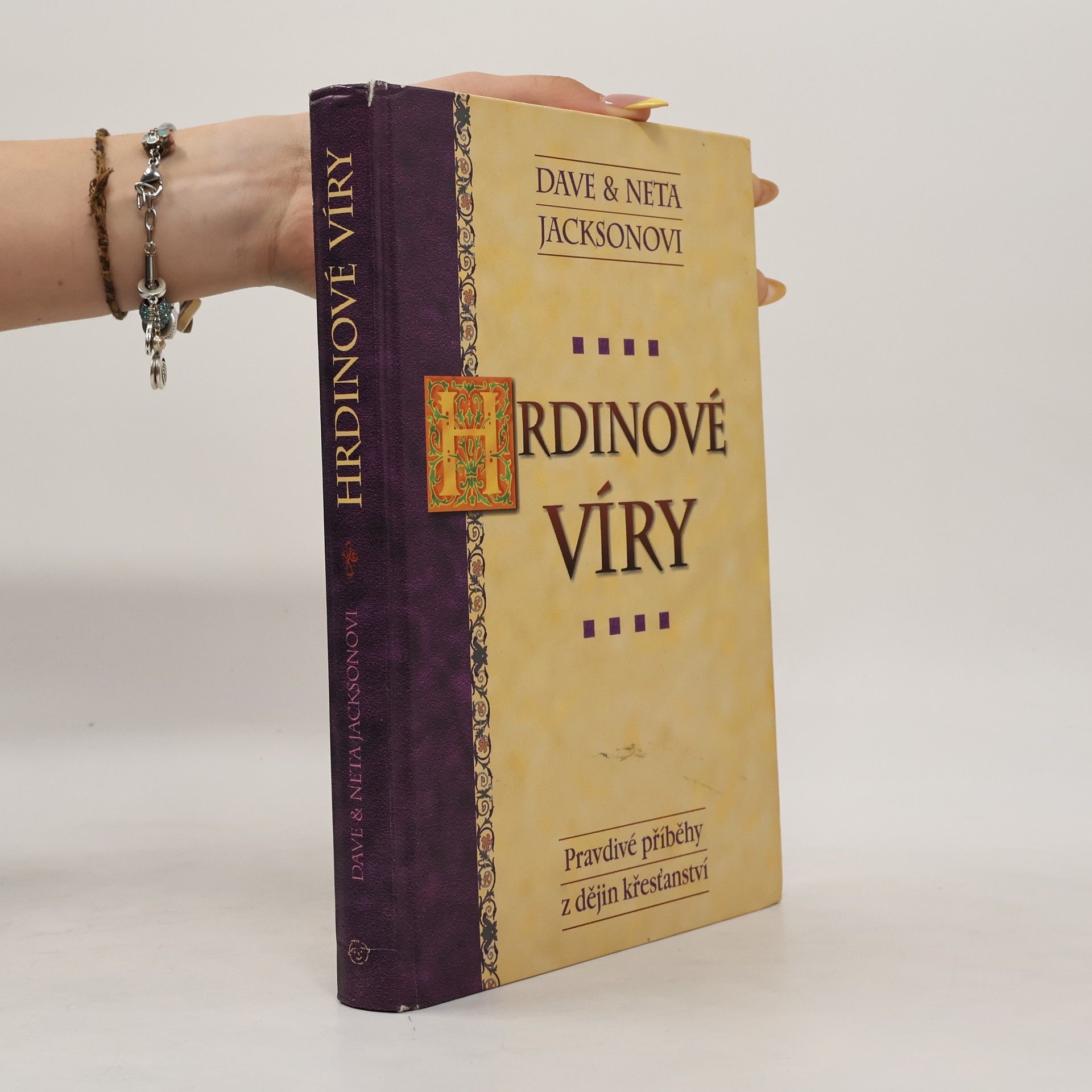 Neta Jackson Hrdinové víry