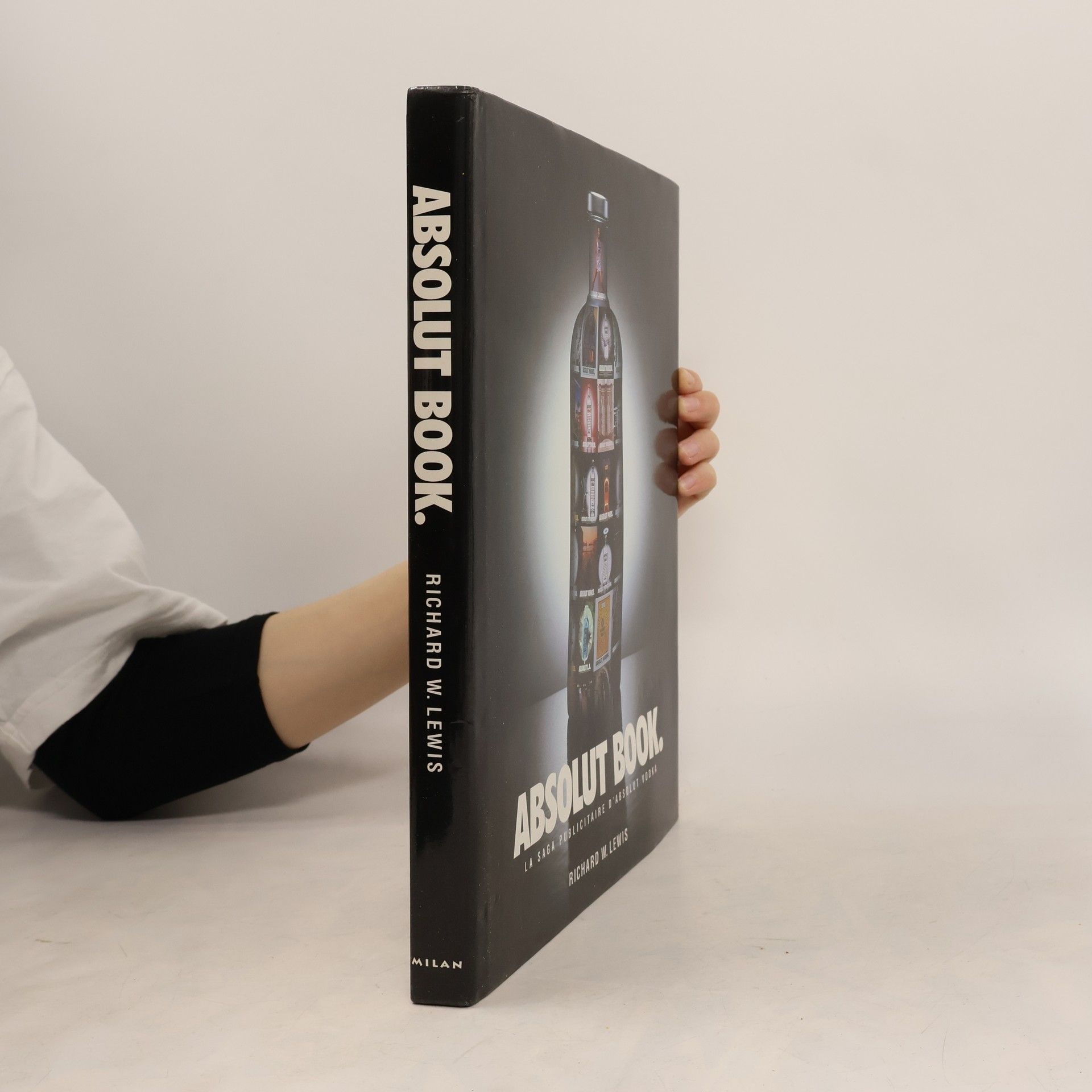 Richard W. Lewis Absolut Book