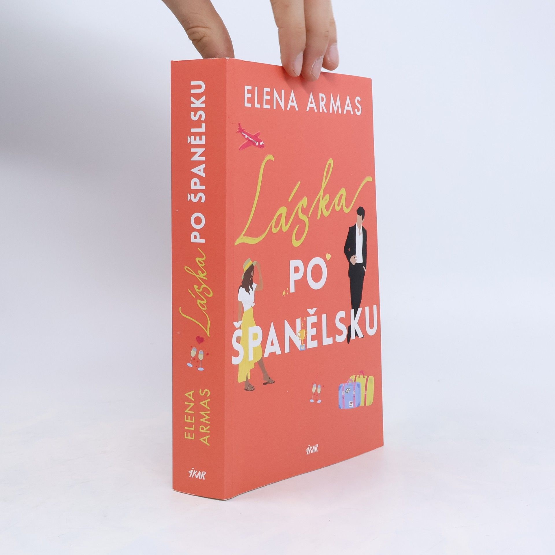 Elena Armas Láska po španělsku