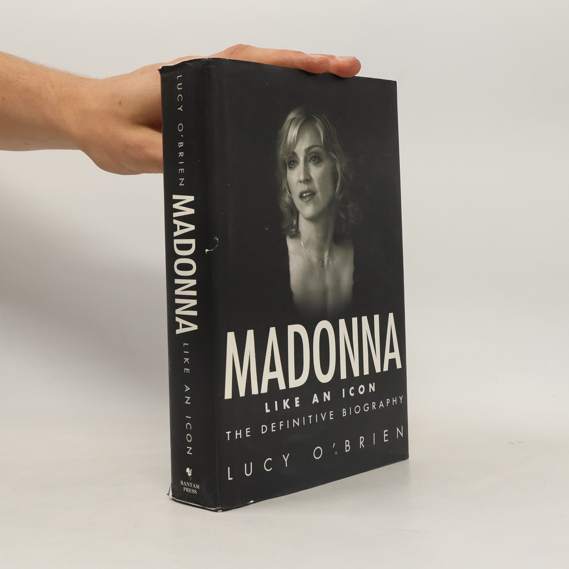 Lucy O'Brien Madonna