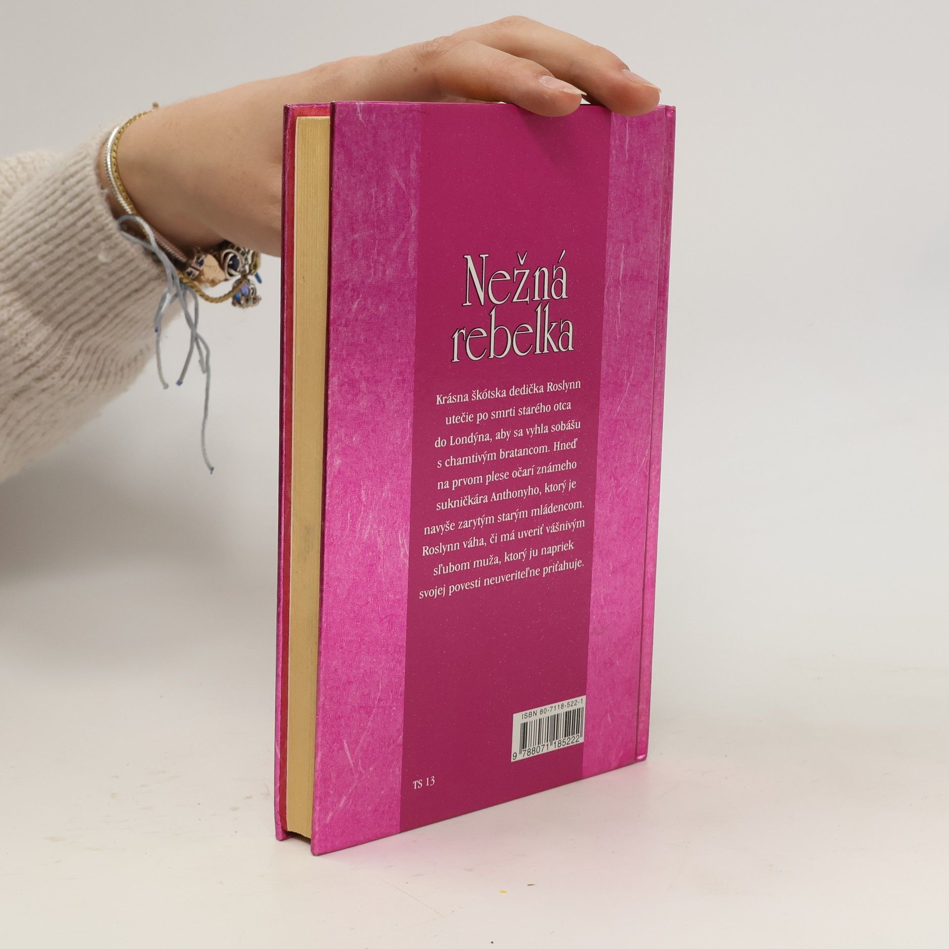 Johanna Lindsey Nežná rebelka
