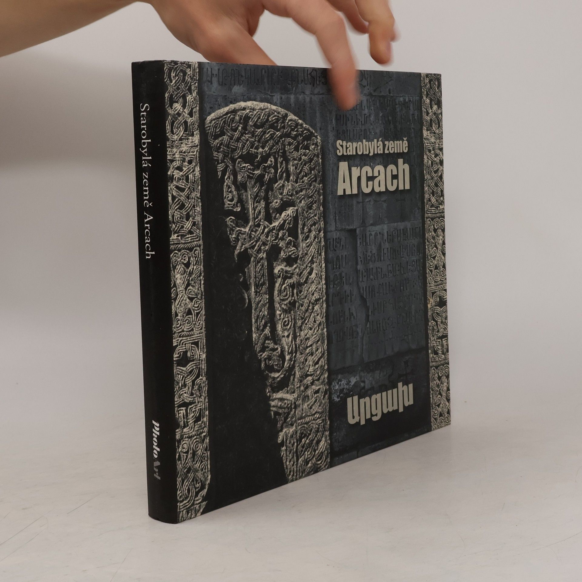 Autorenkollektiv Starobylá země Arcach